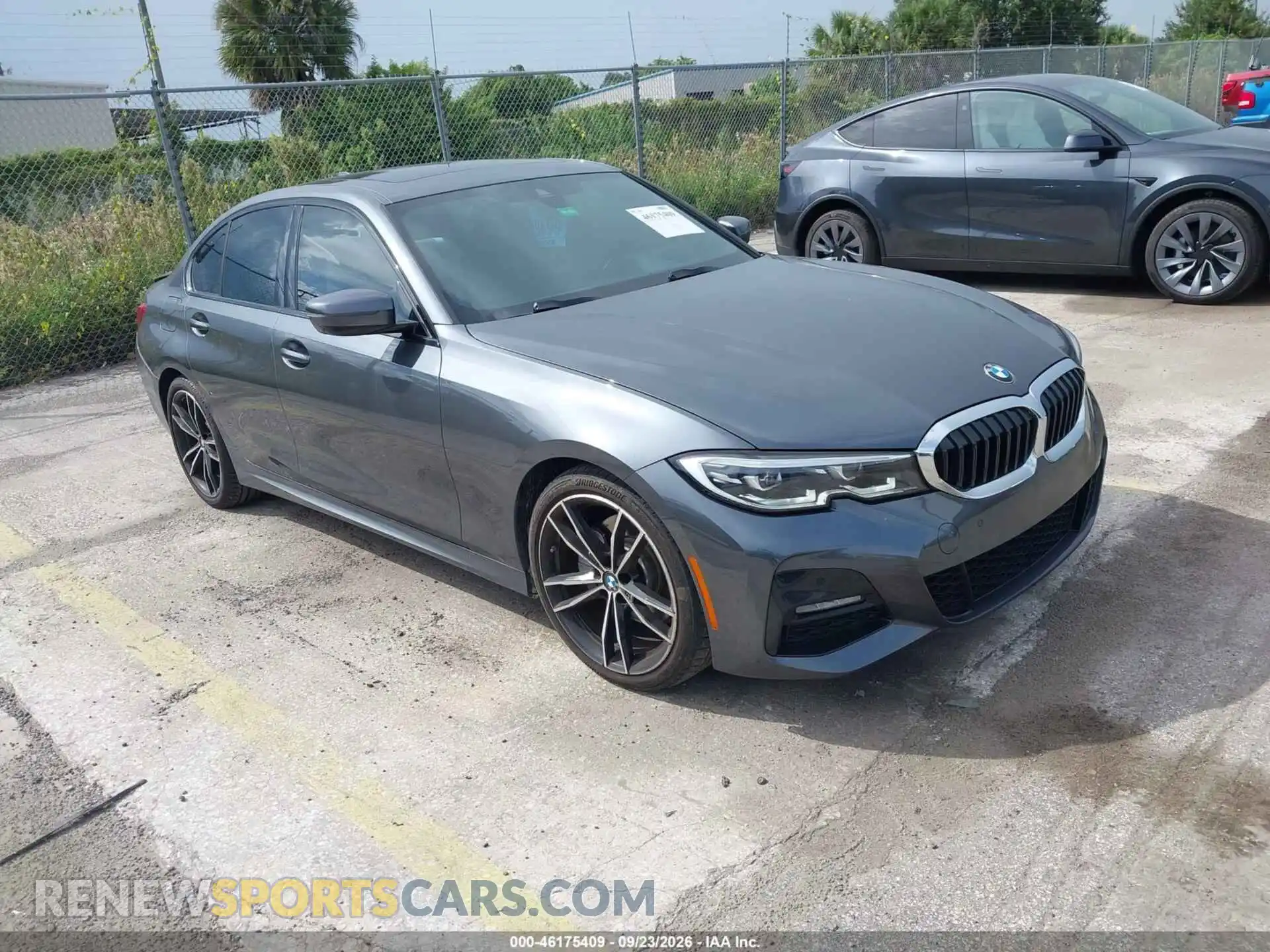 1 Photograph of a damaged car 3MW5R1J01M8B55021 BMW 330I 2021