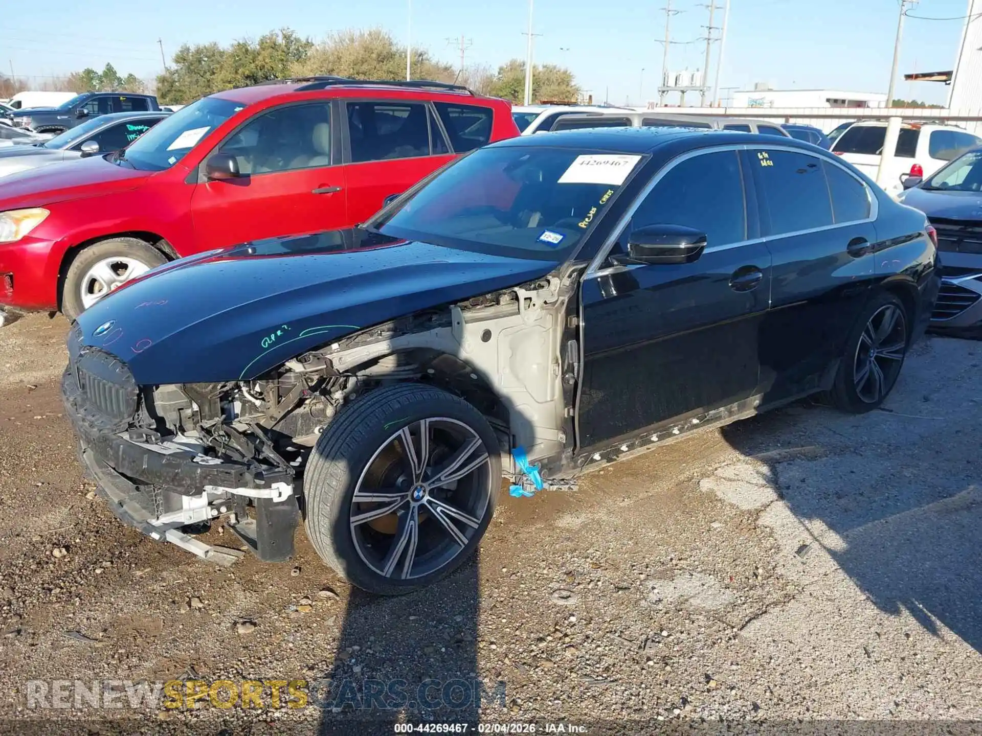 2 Photograph of a damaged car 3MW5R1J01M8B73146 BMW 330I 2021