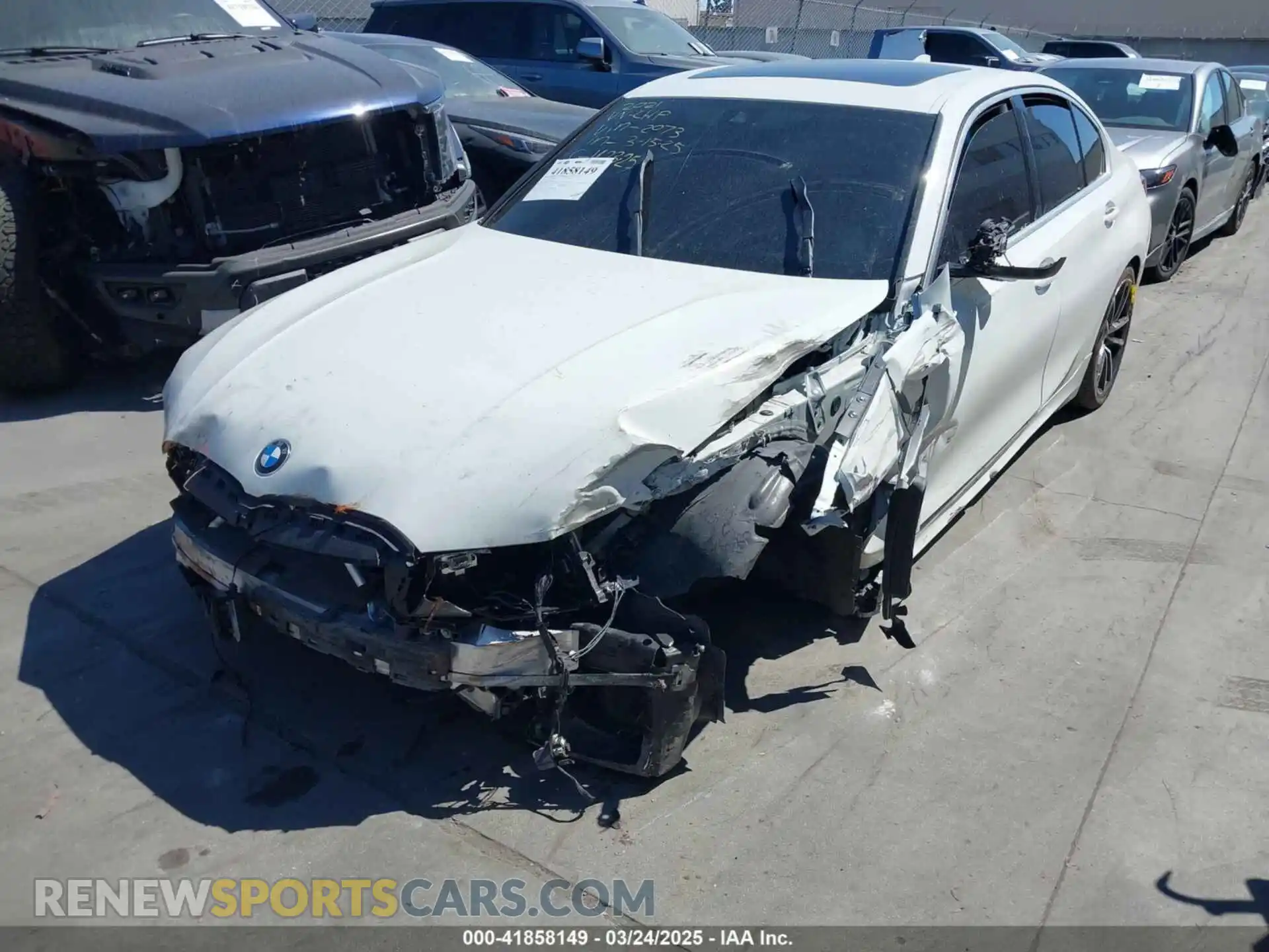 2 Photograph of a damaged car 3MW5R1J01M8B82073 BMW 330I 2021