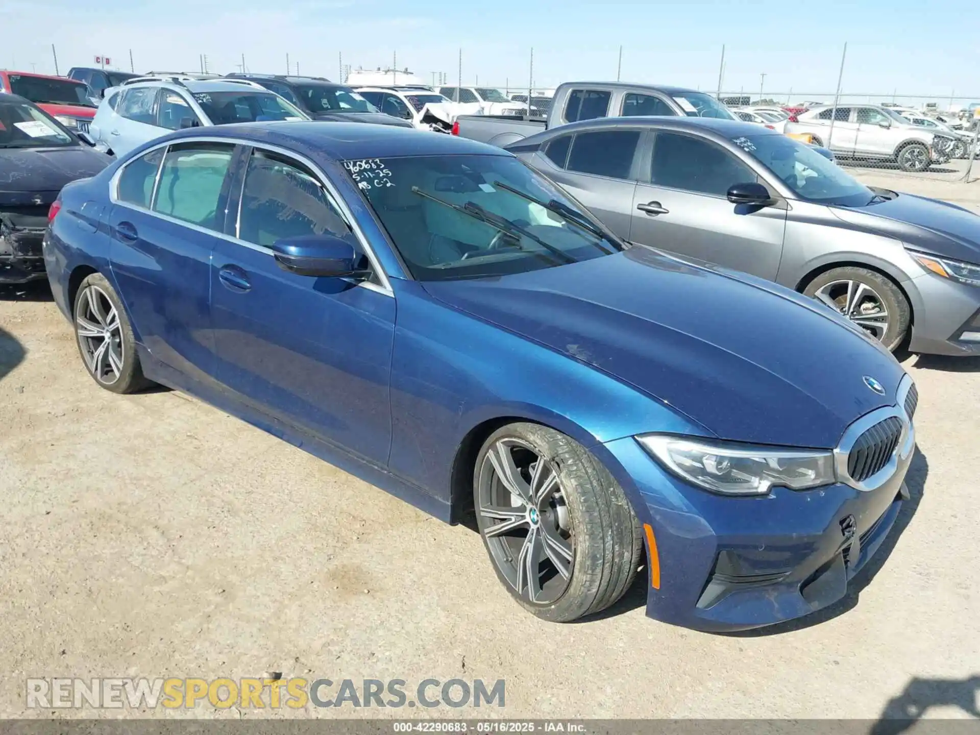 1 Photograph of a damaged car 3MW5R1J03M8B71429 BMW 330I 2021