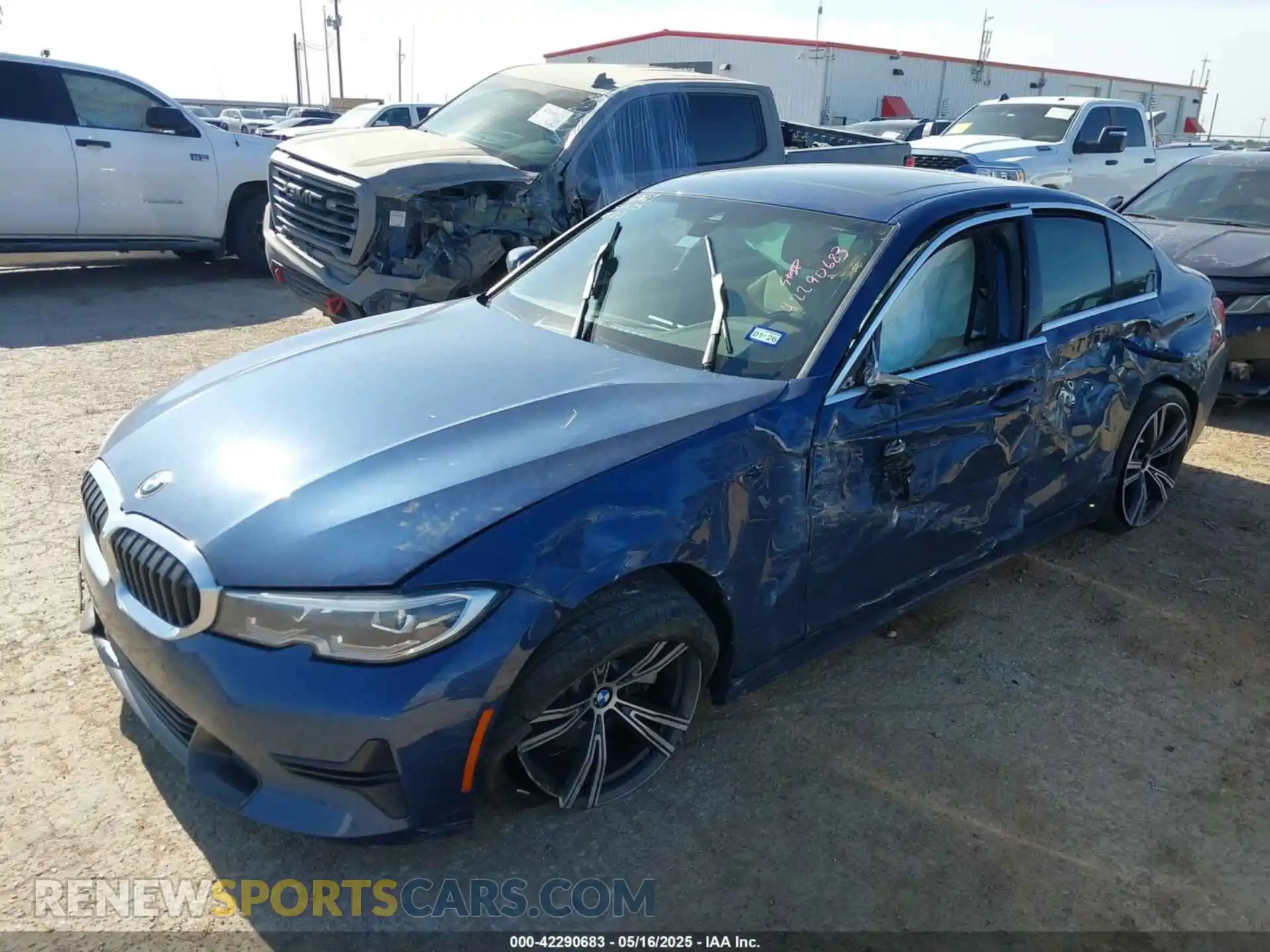 2 Photograph of a damaged car 3MW5R1J03M8B71429 BMW 330I 2021