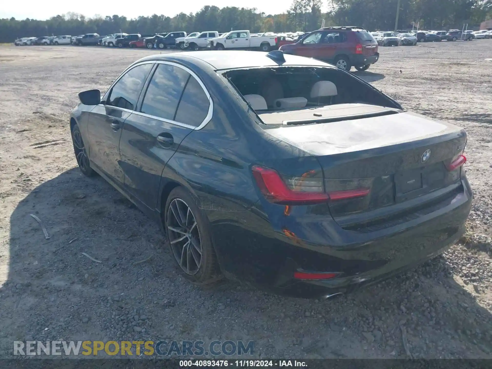 3 Photograph of a damaged car 3MW5R1J03M8B88196 BMW 330I 2021