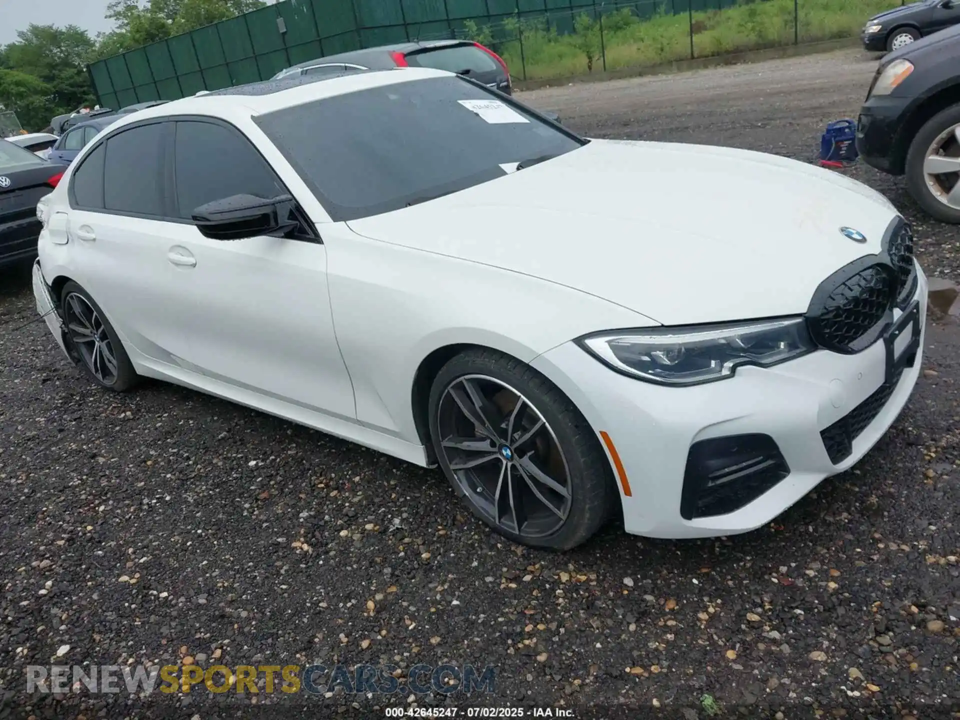 1 Photograph of a damaged car 3MW5R1J04M8B77076 BMW 330I 2021