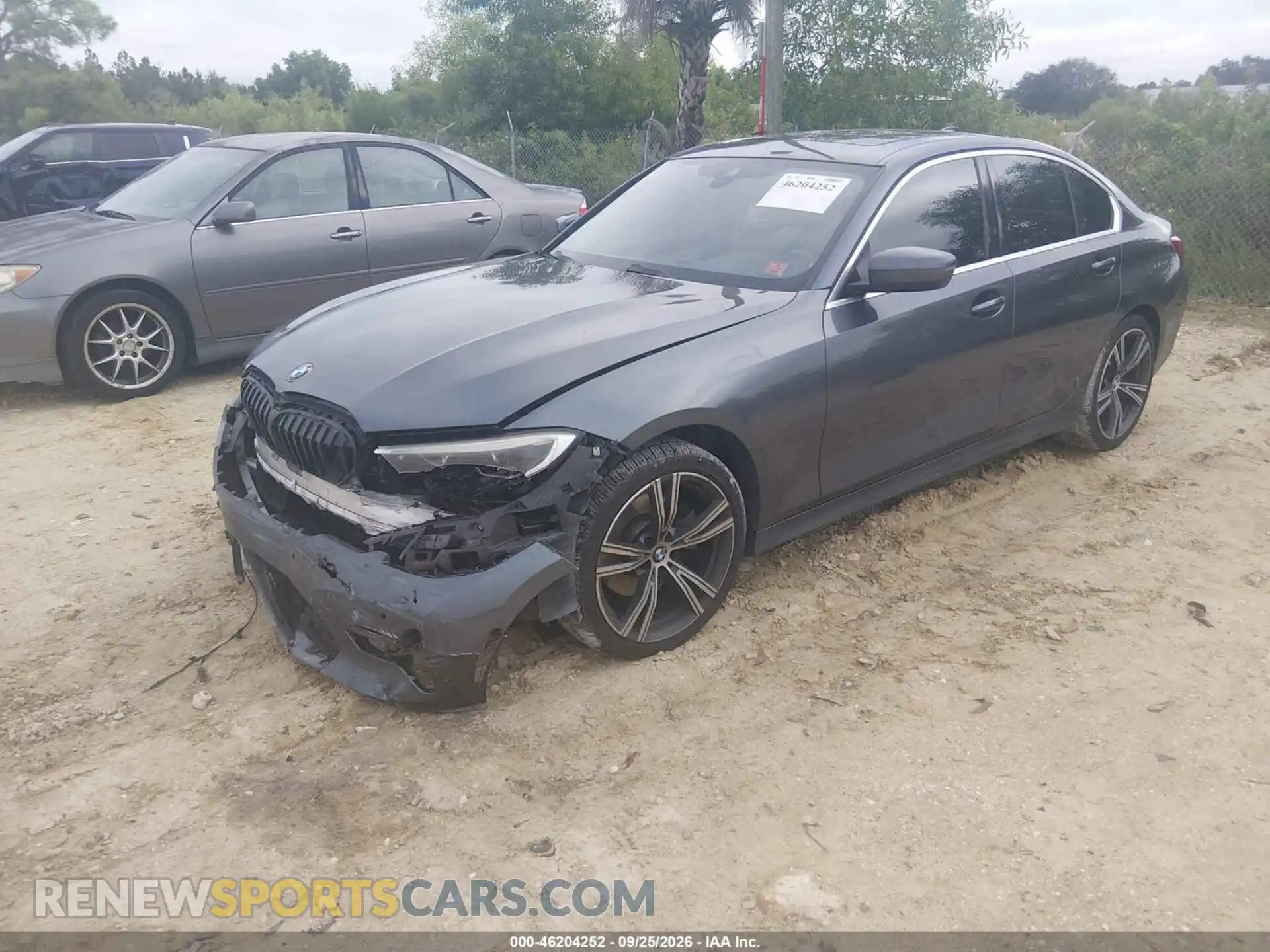 2 Фотография поврежденного автомобиля 3MW5R1J04M8C01554 BMW 330I 2021