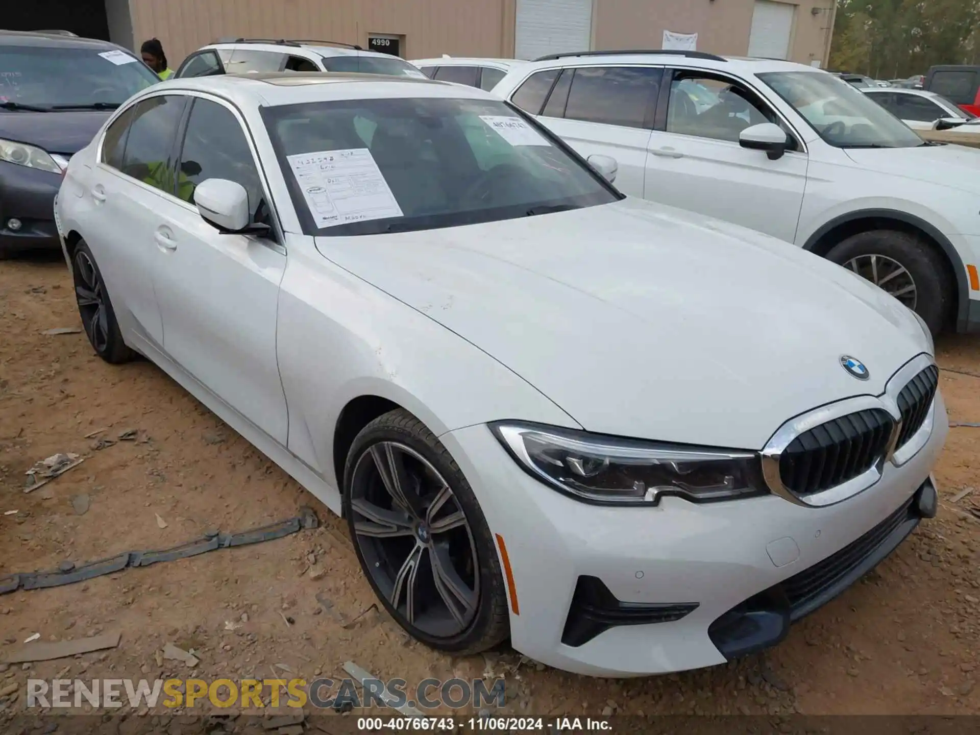 1 Фотография поврежденного автомобиля 3MW5R1J05M8C02762 BMW 330I 2021