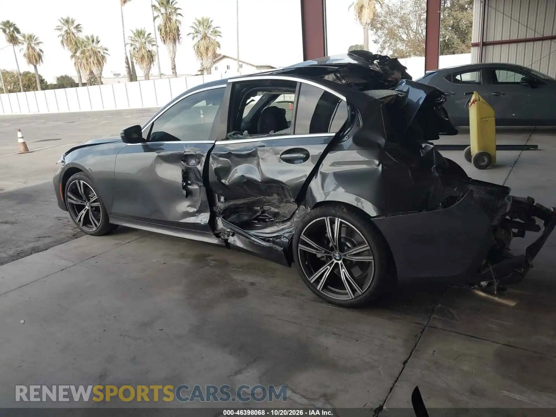 3 fotografías del automóvil dañado 3MW5R1J05M8C09131 BMW 330I 2021