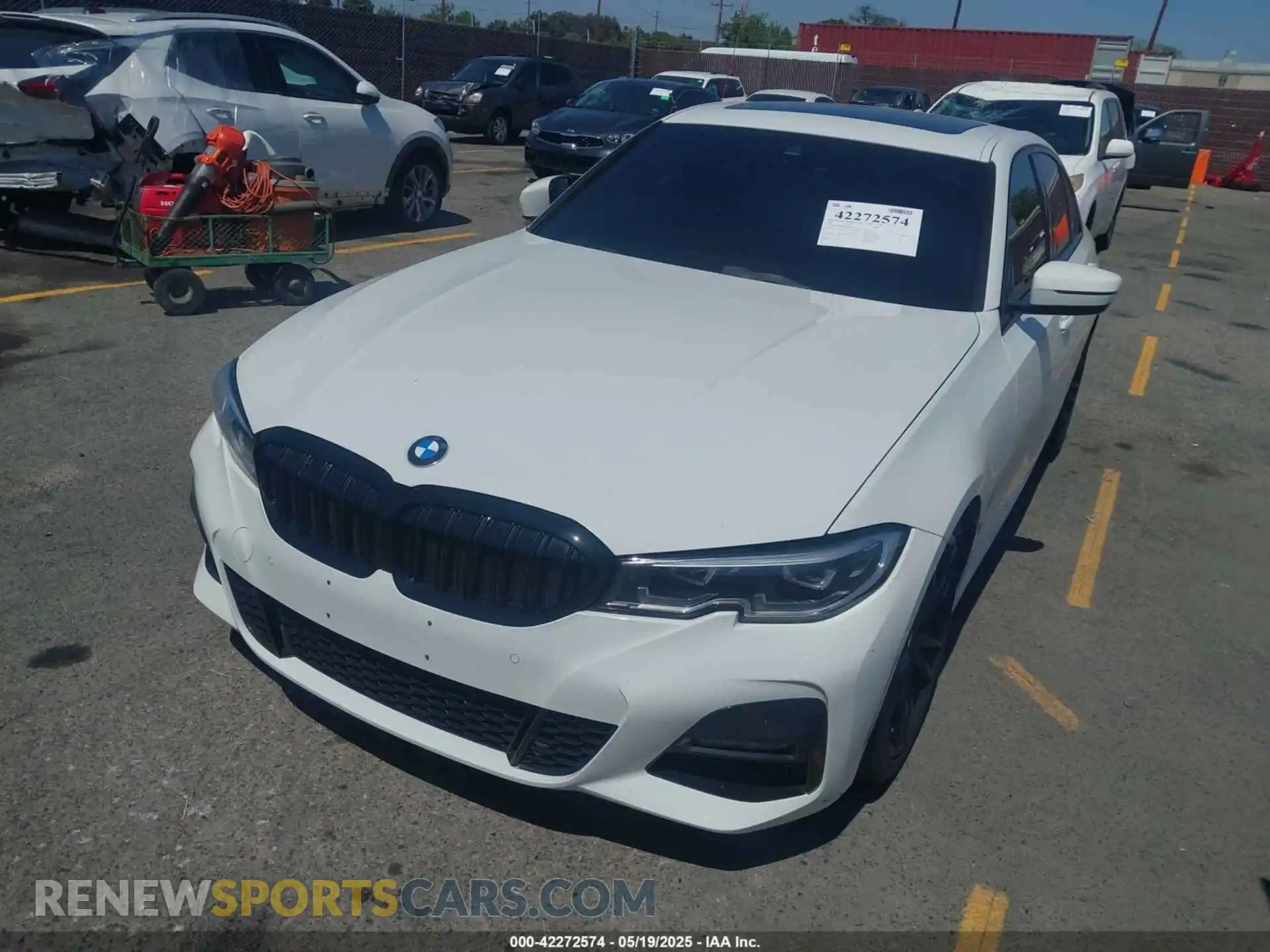 2 Photograph of a damaged car 3MW5R1J07M8C10703 BMW 330I 2021