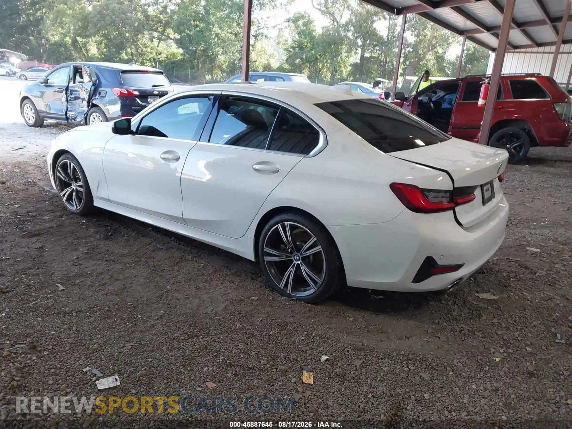 3 fotografías del automóvil dañado 3MW5R1J09M8C12632 BMW 330I 2021