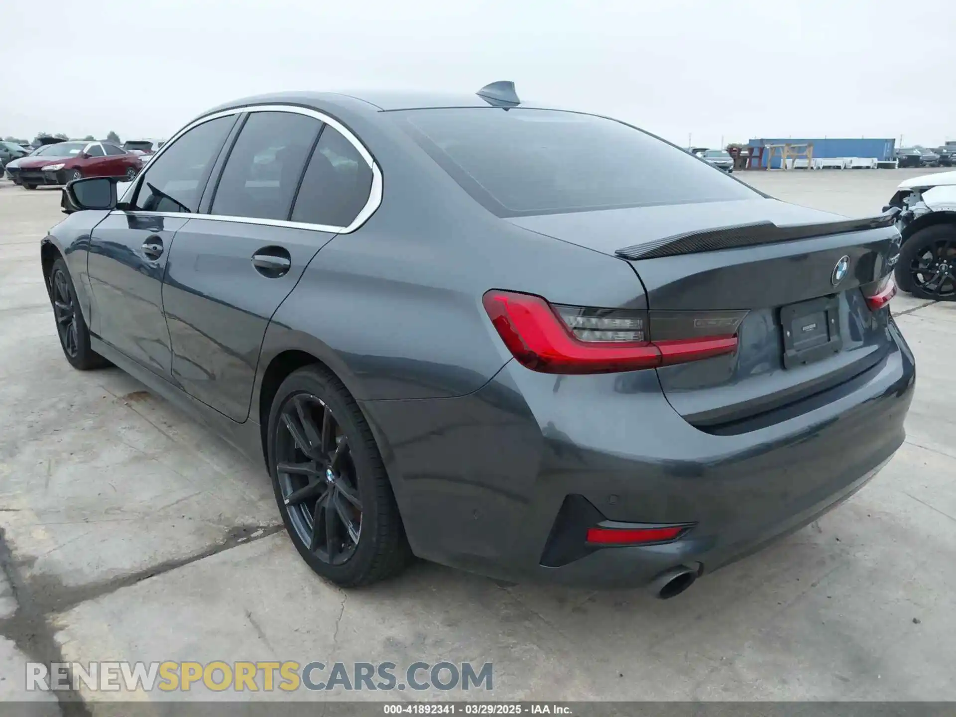 3 Photograph of a damaged car 3MW5R1J09M8C15403 BMW 330I 2021