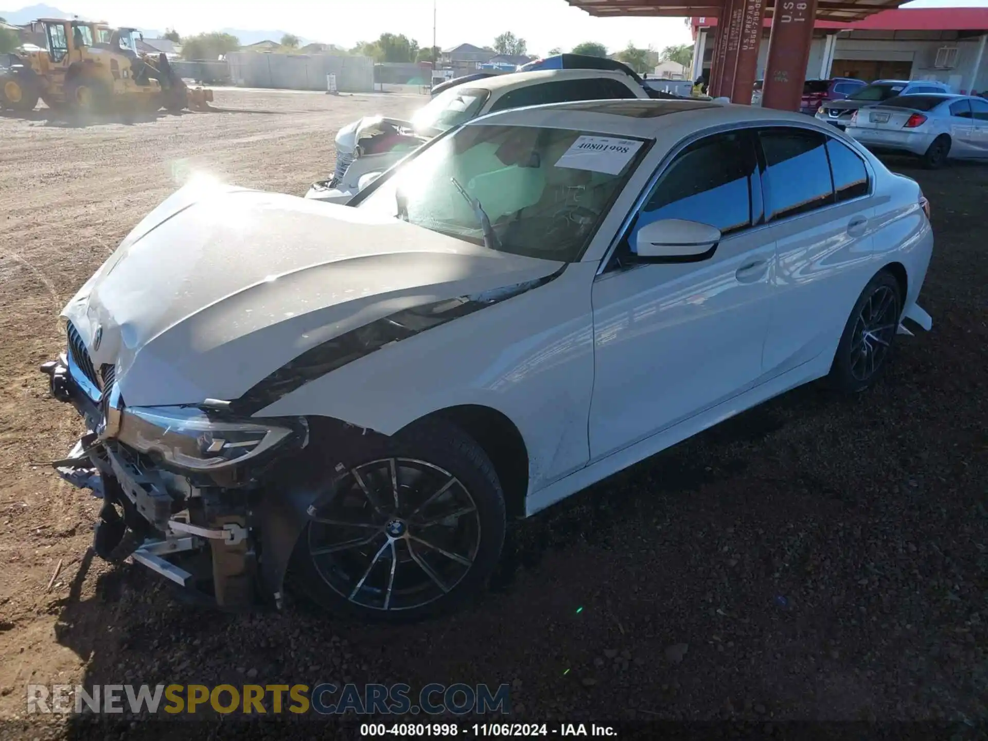 2 Фотография поврежденного автомобиля 3MW5R1J0XM8B79981 BMW 330I 2021