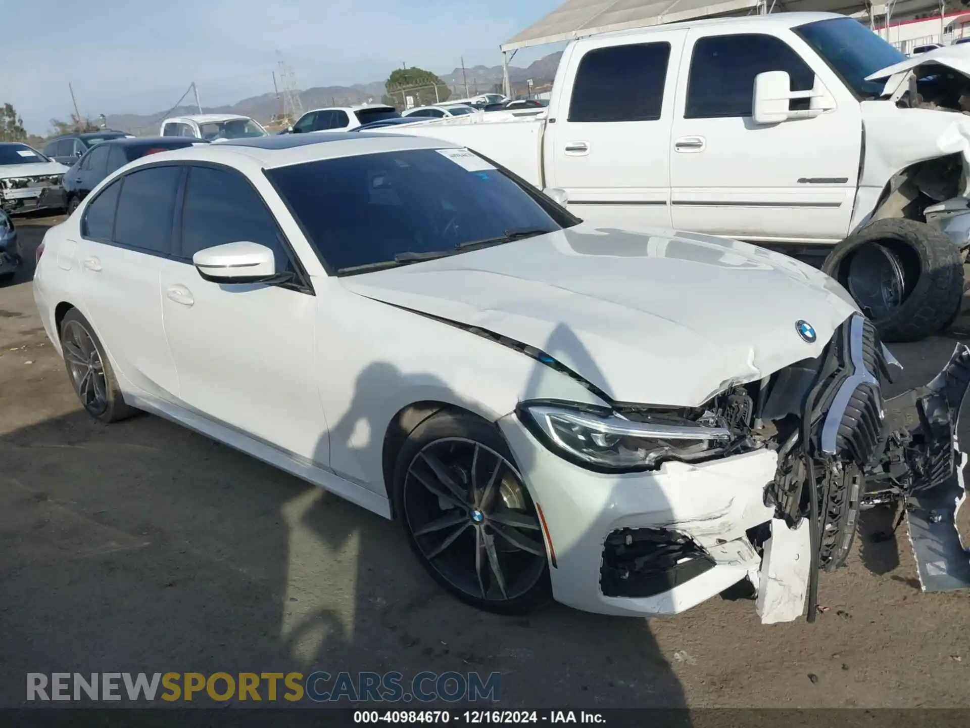1 Photograph of a damaged car 3MW5R1J0XM8B86056 BMW 330I 2021