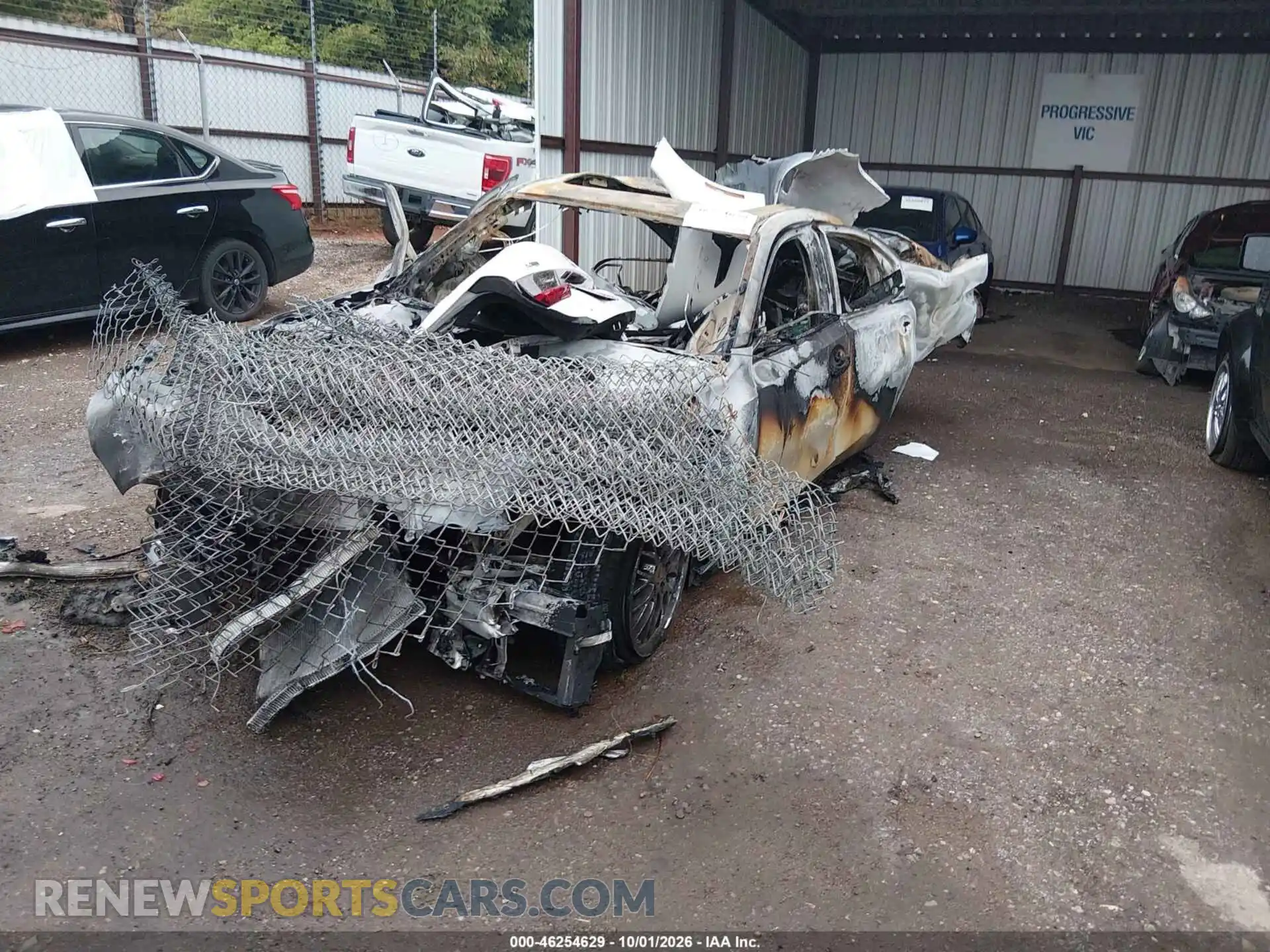 2 Photograph of a damaged car 3MW5R7J00M8C02770 BMW 330I 2021