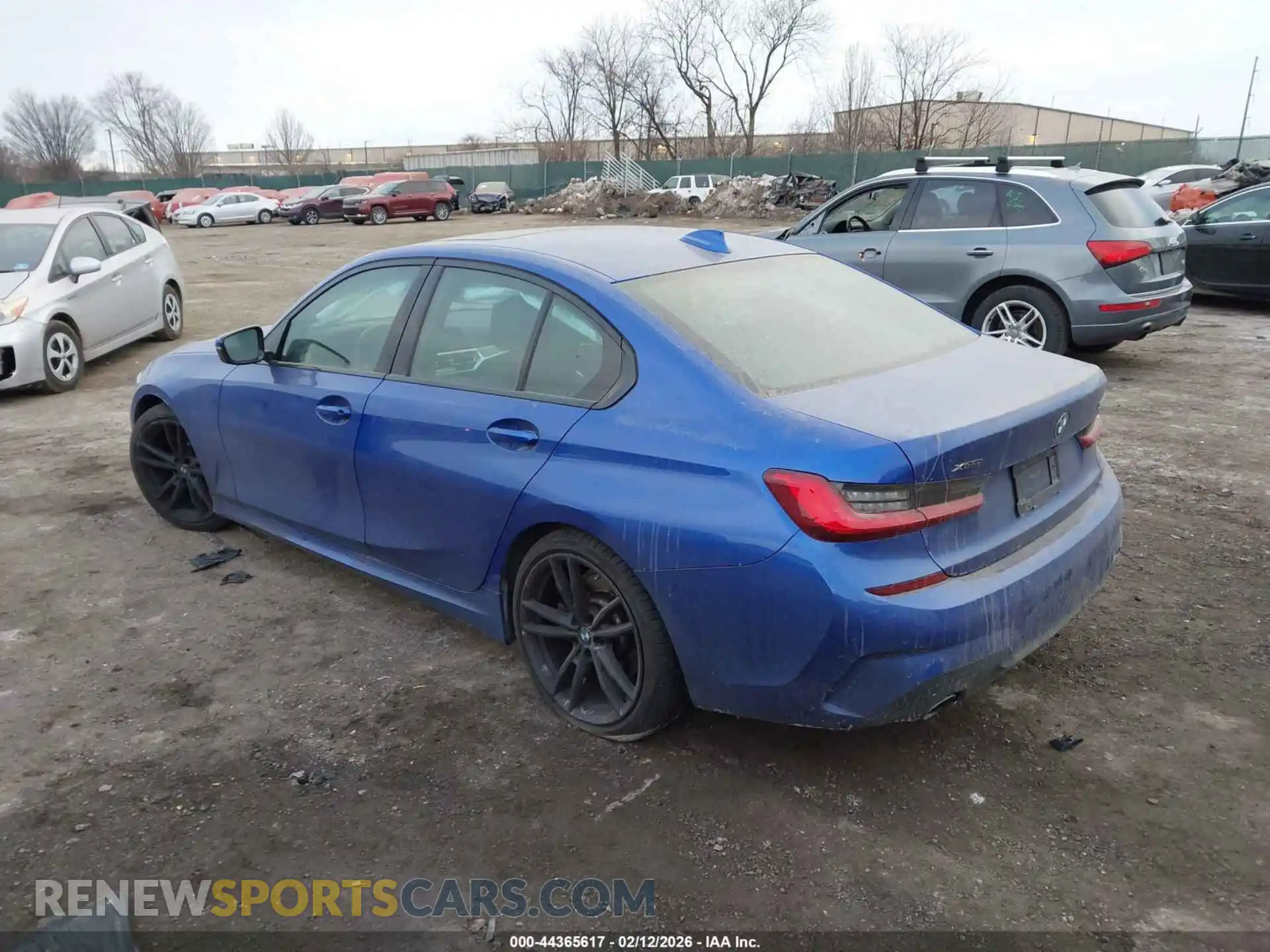 3 Photograph of a damaged car 3MW5R7J01M8C14751 BMW 330I 2021