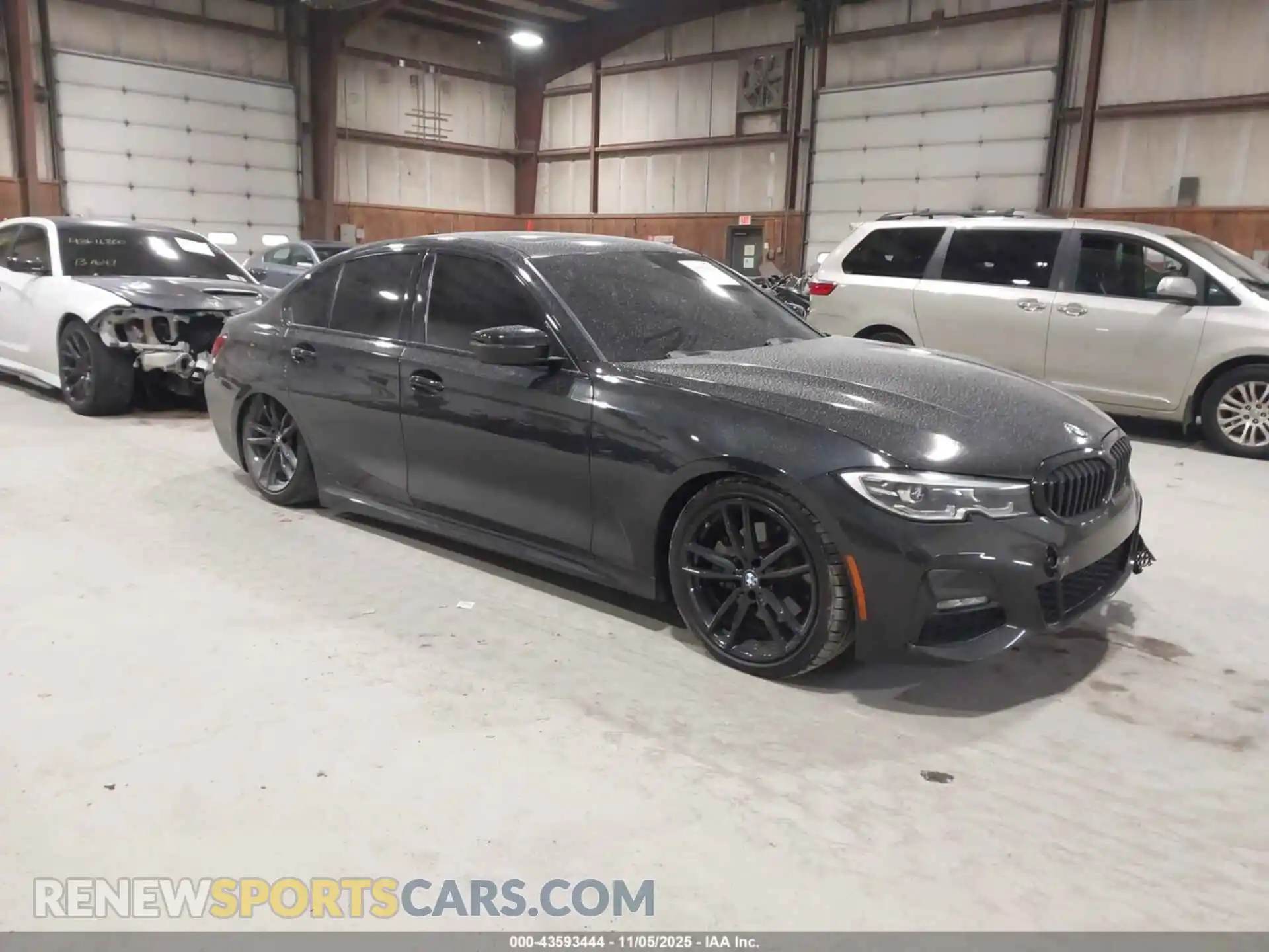 1 Photograph of a damaged car 3MW5R7J01M8C14989 BMW 330I 2021