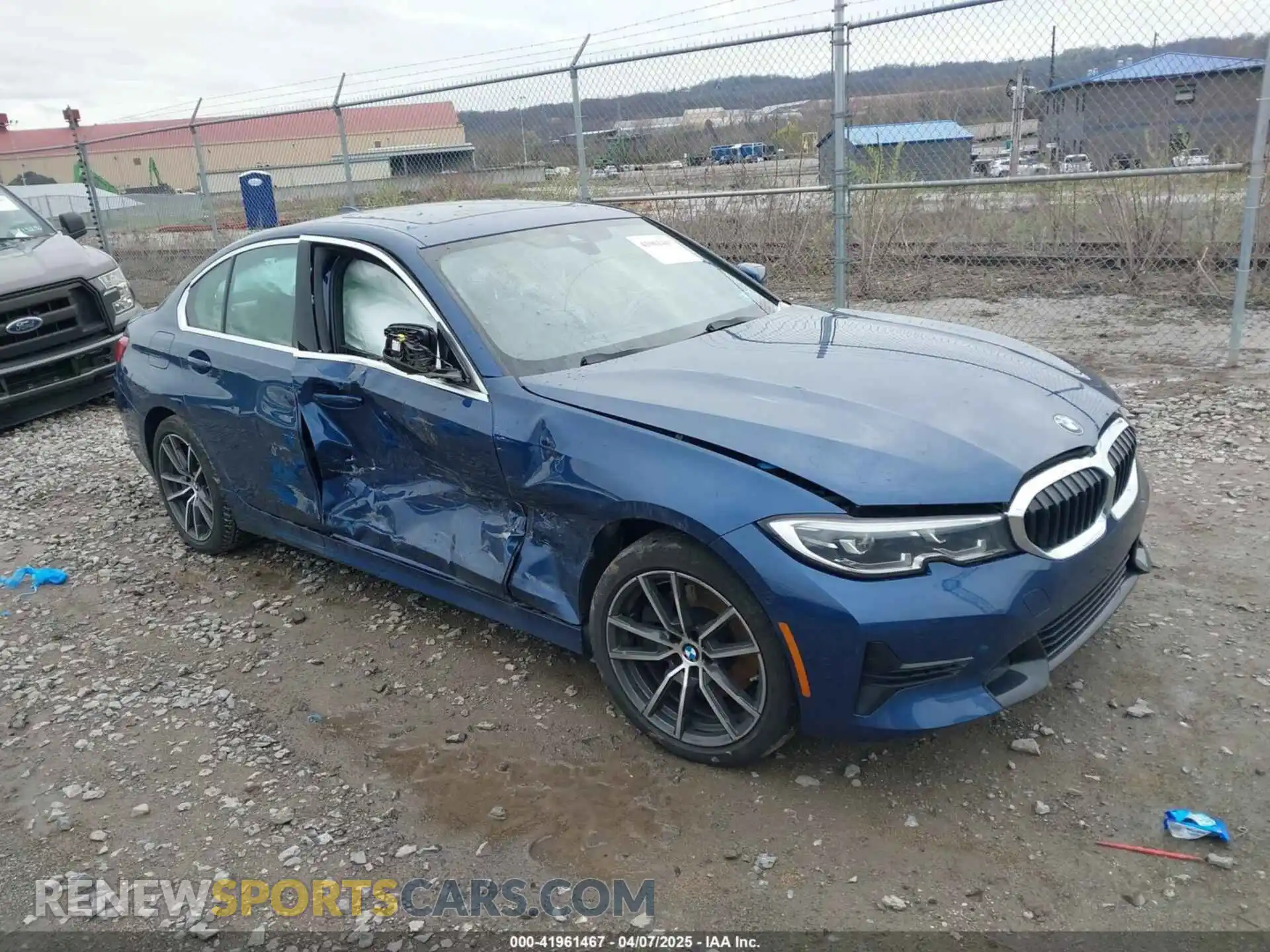 1 Photograph of a damaged car 3MW5R7J02M8C03547 BMW 330I 2021