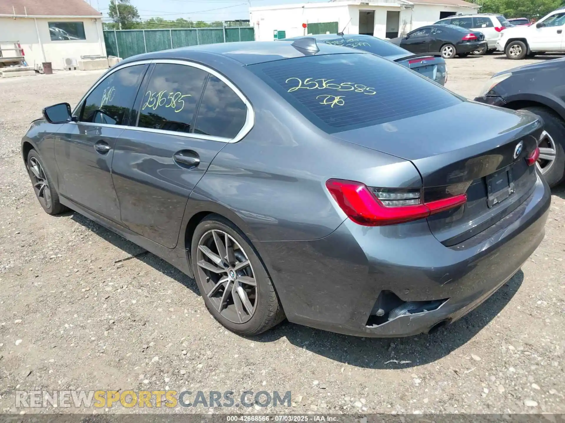 3 Фотография поврежденного автомобиля 3MW5R7J02M8C08313 BMW 330I 2021