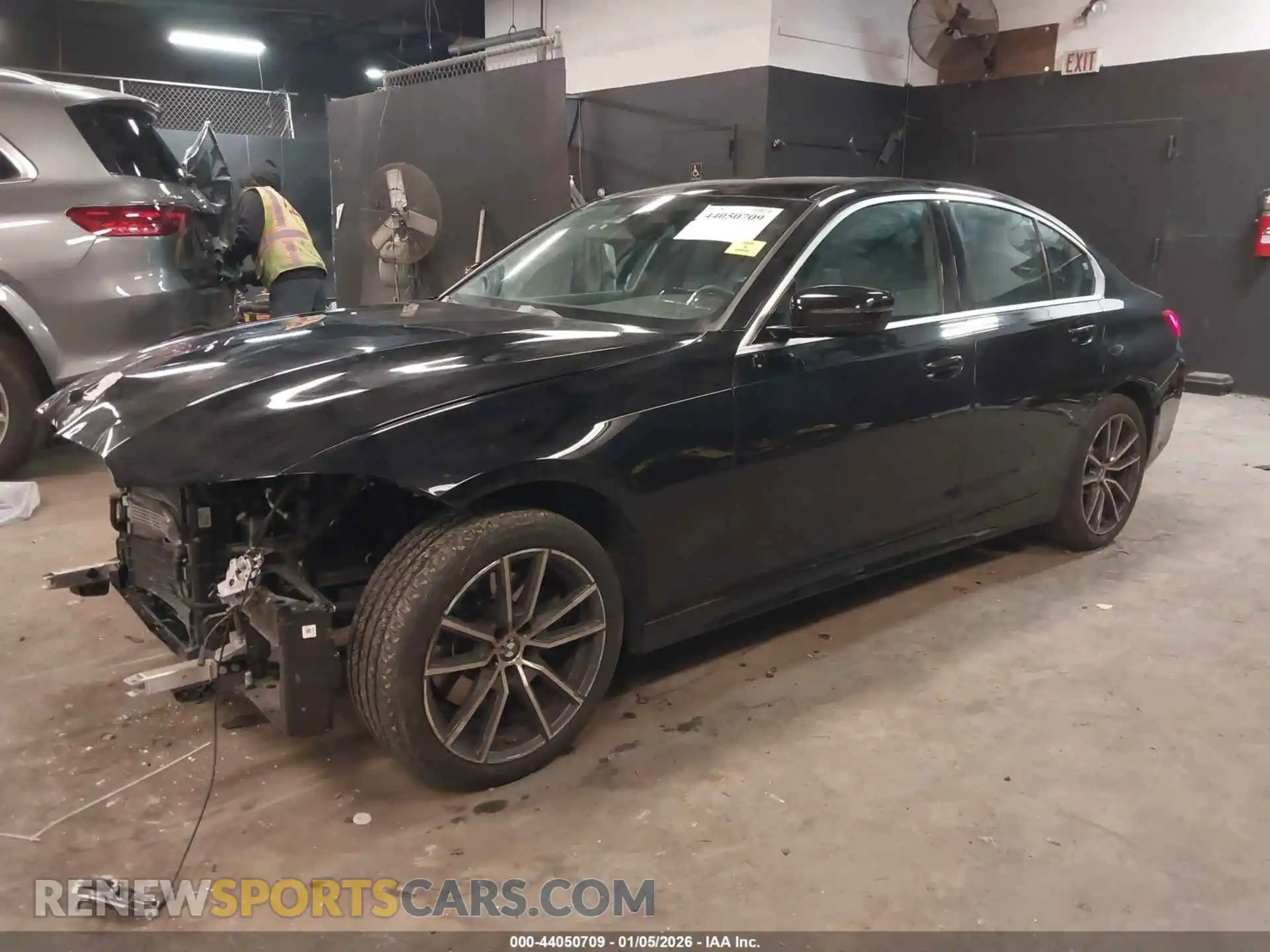 2 Photograph of a damaged car 3MW5R7J03M8B94647 BMW 330I 2021