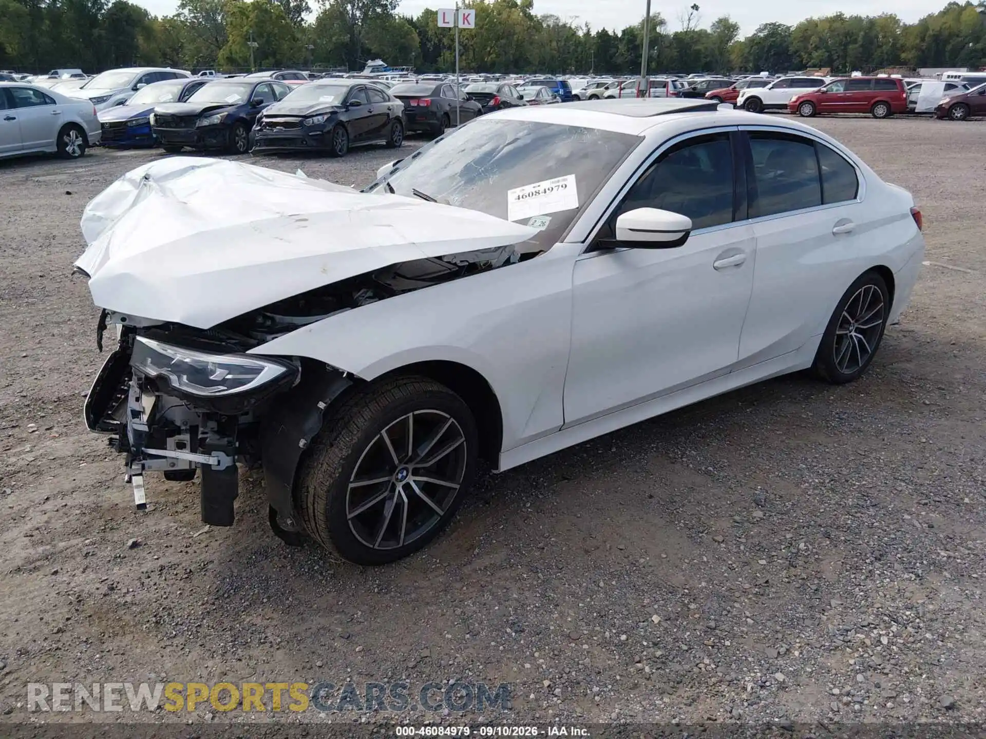 2 Фотография поврежденного автомобиля 3MW5R7J05M8C06507 BMW 330I 2021