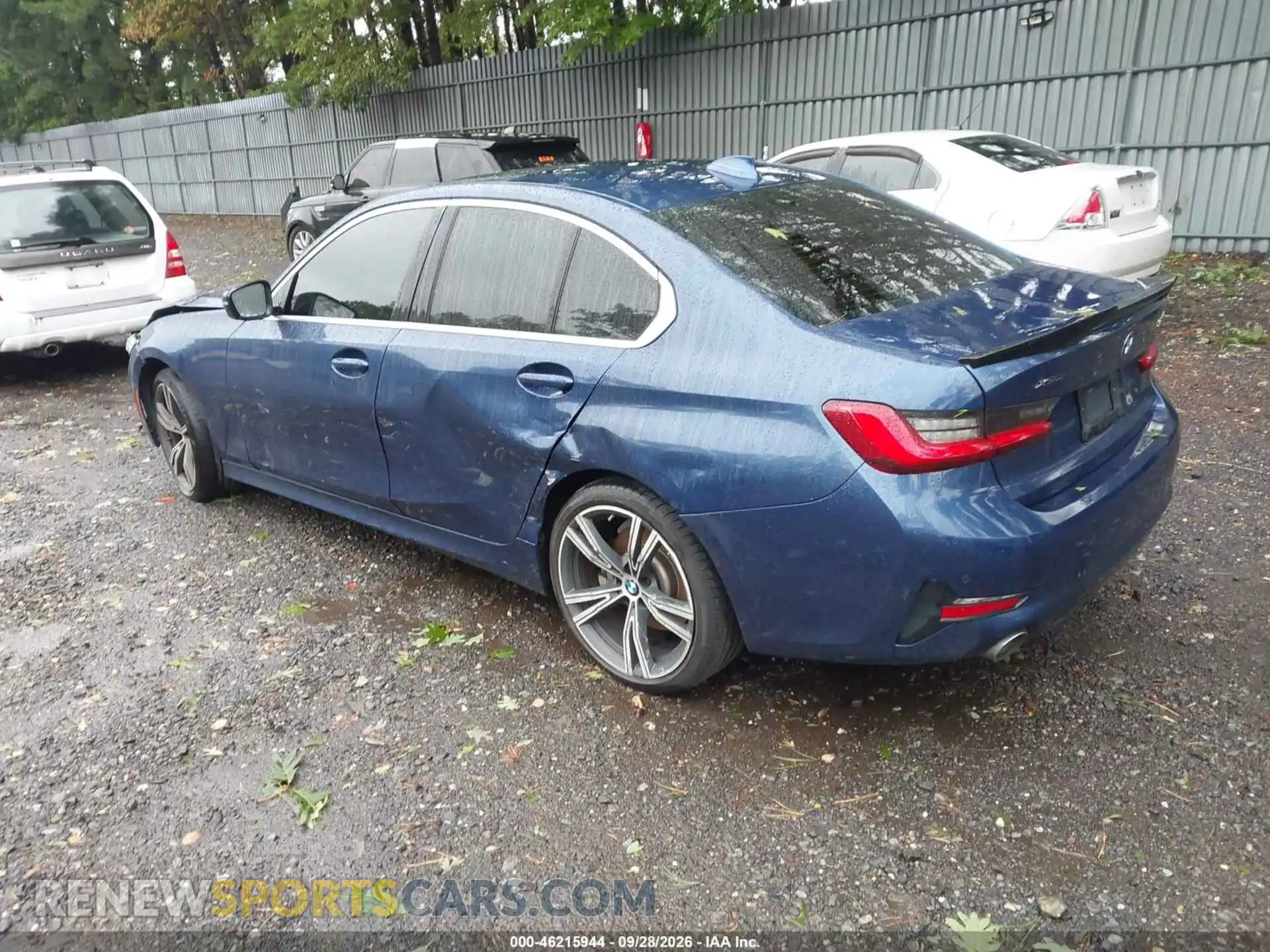 3 Photograph of a damaged car 3MW5R7J06M8B55342 BMW 330I 2021