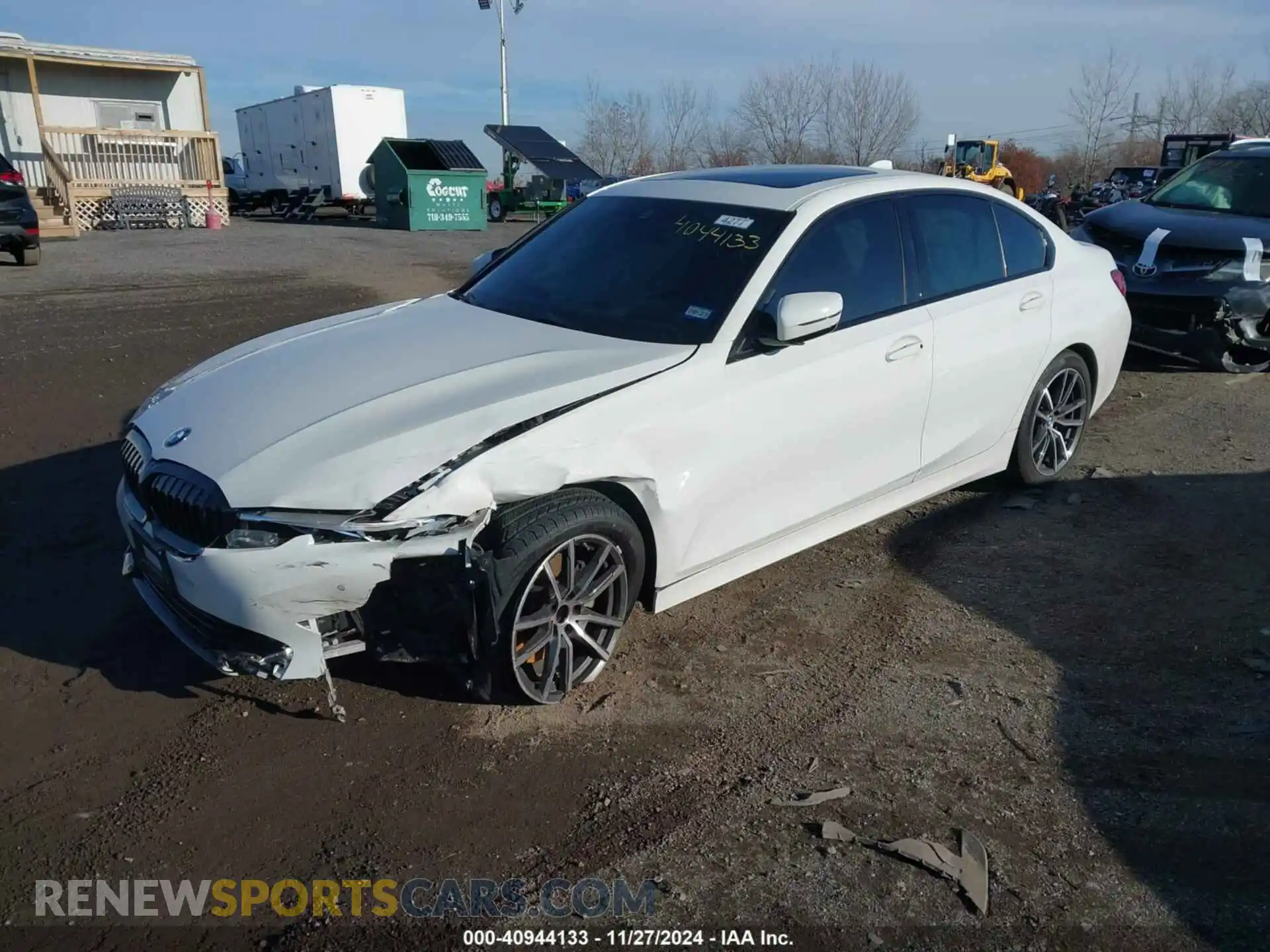 2 Photograph of a damaged car 3MW5R7J07M8B98619 BMW 330I 2021