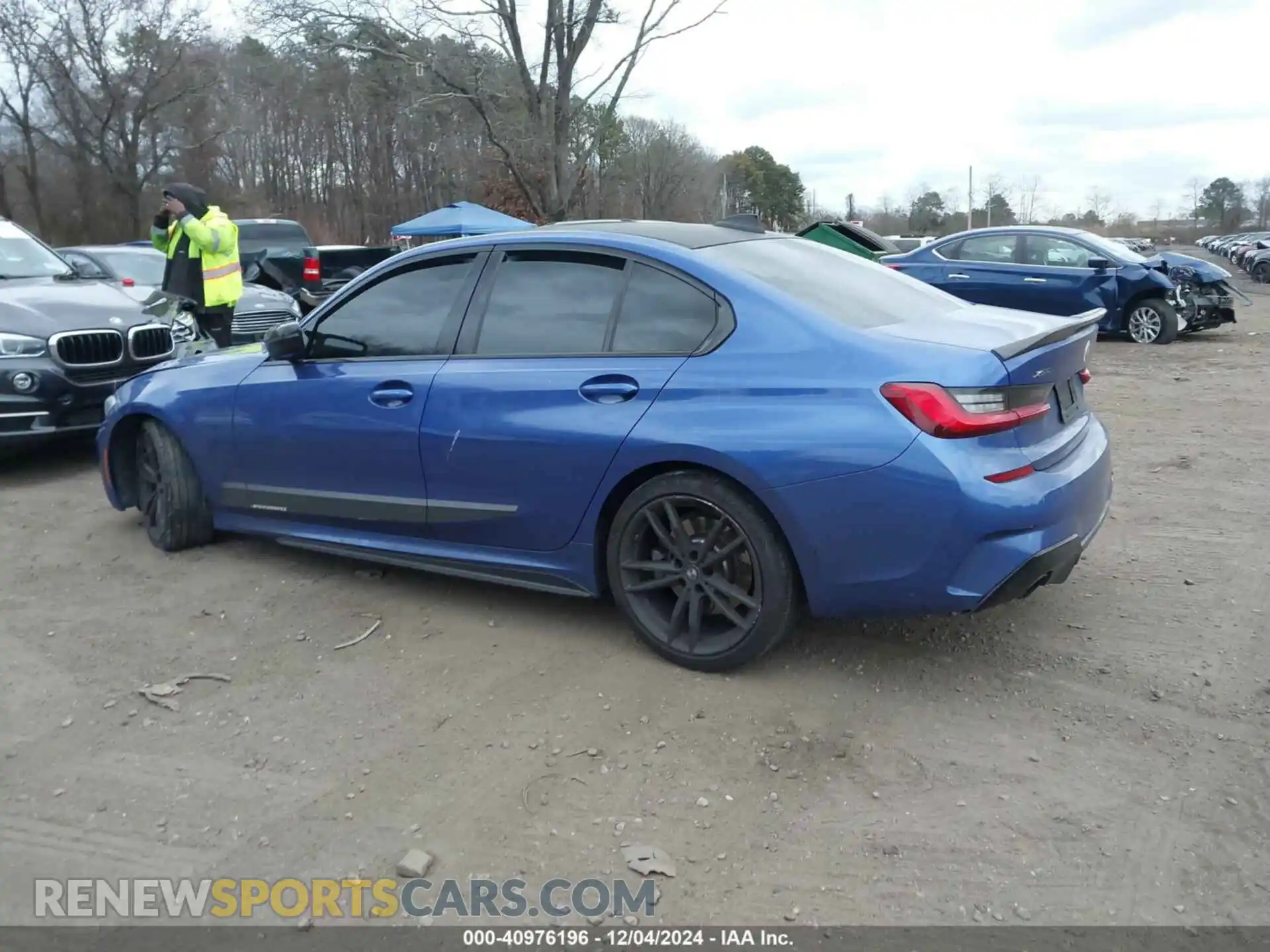 3 Photograph of a damaged car 3MW5R7J08M8C14892 BMW 330I 2021