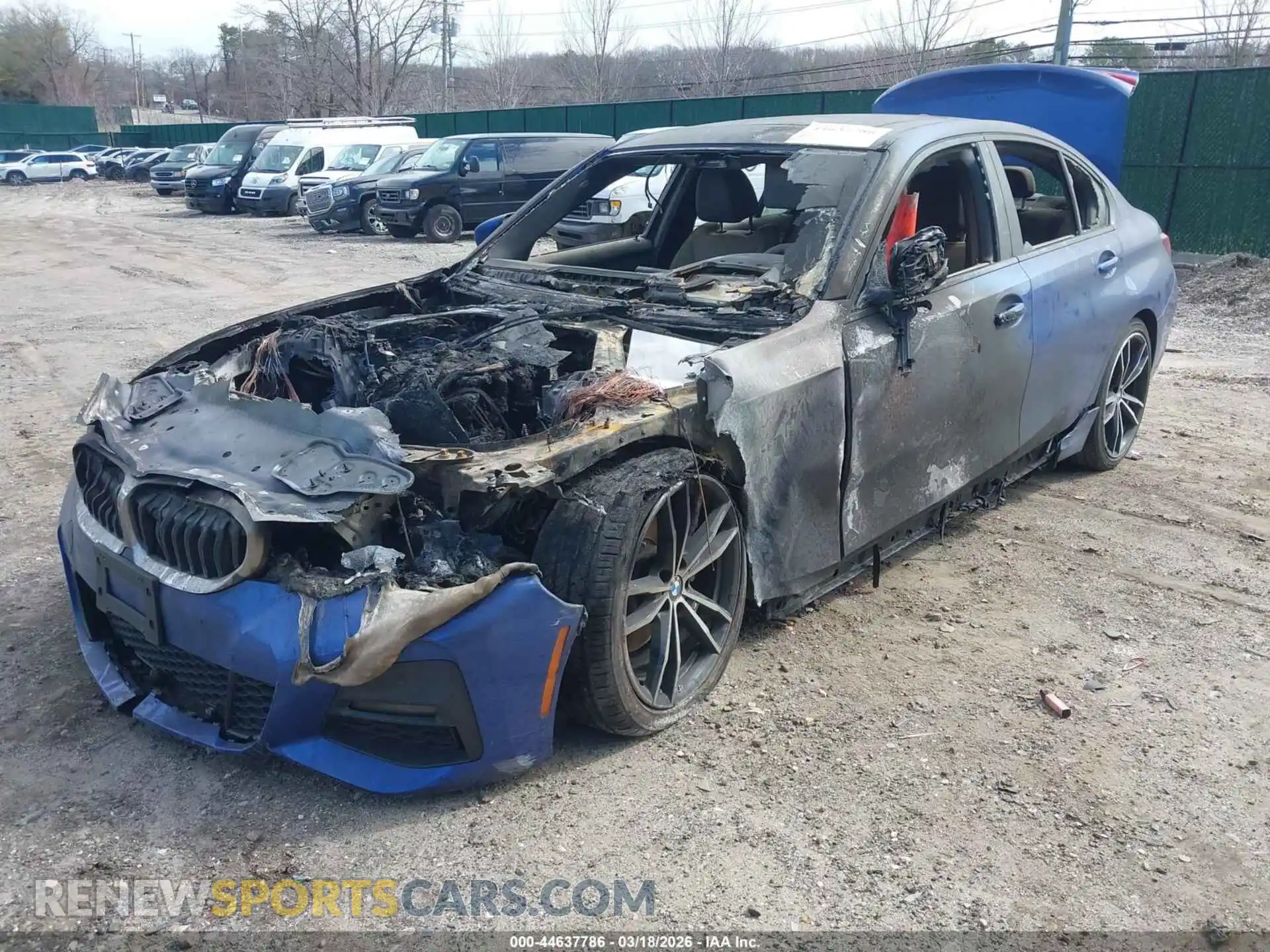 2 Фотография поврежденного автомобиля 3MW5R7J0XM8B50872 BMW 330I 2021