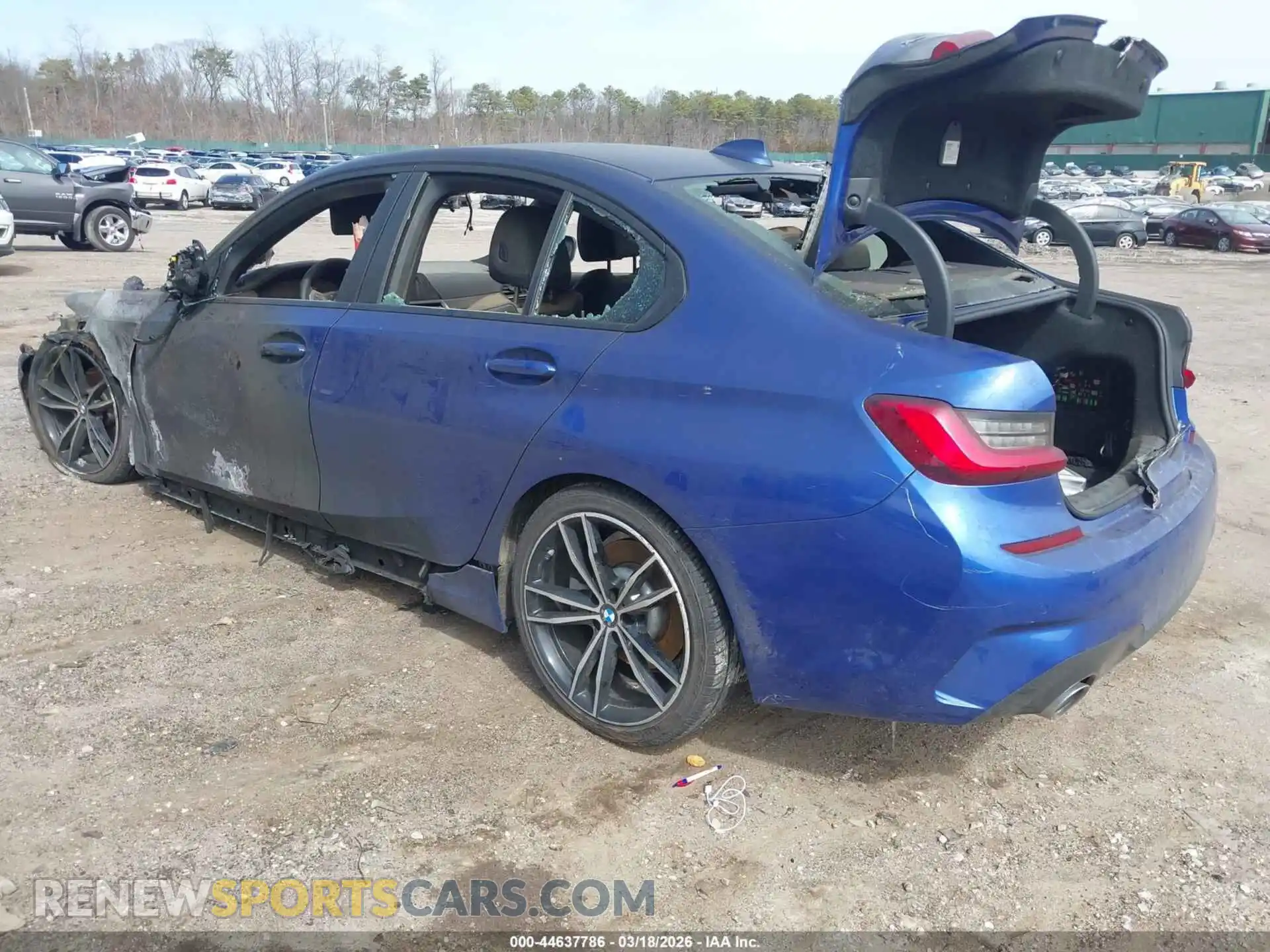 3 Фотография поврежденного автомобиля 3MW5R7J0XM8B50872 BMW 330I 2021