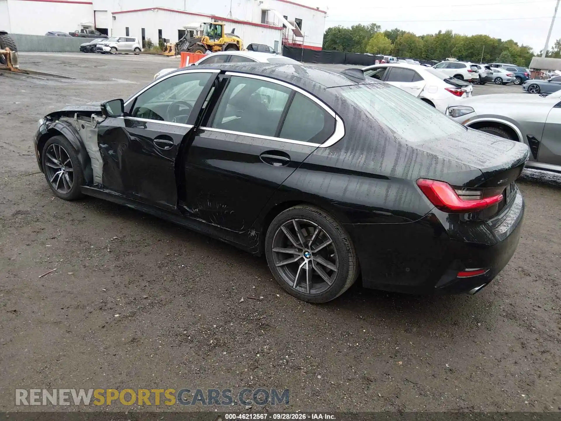 3 Photograph of a damaged car 3MW5R7J0XM8B56736 BMW 330I 2021