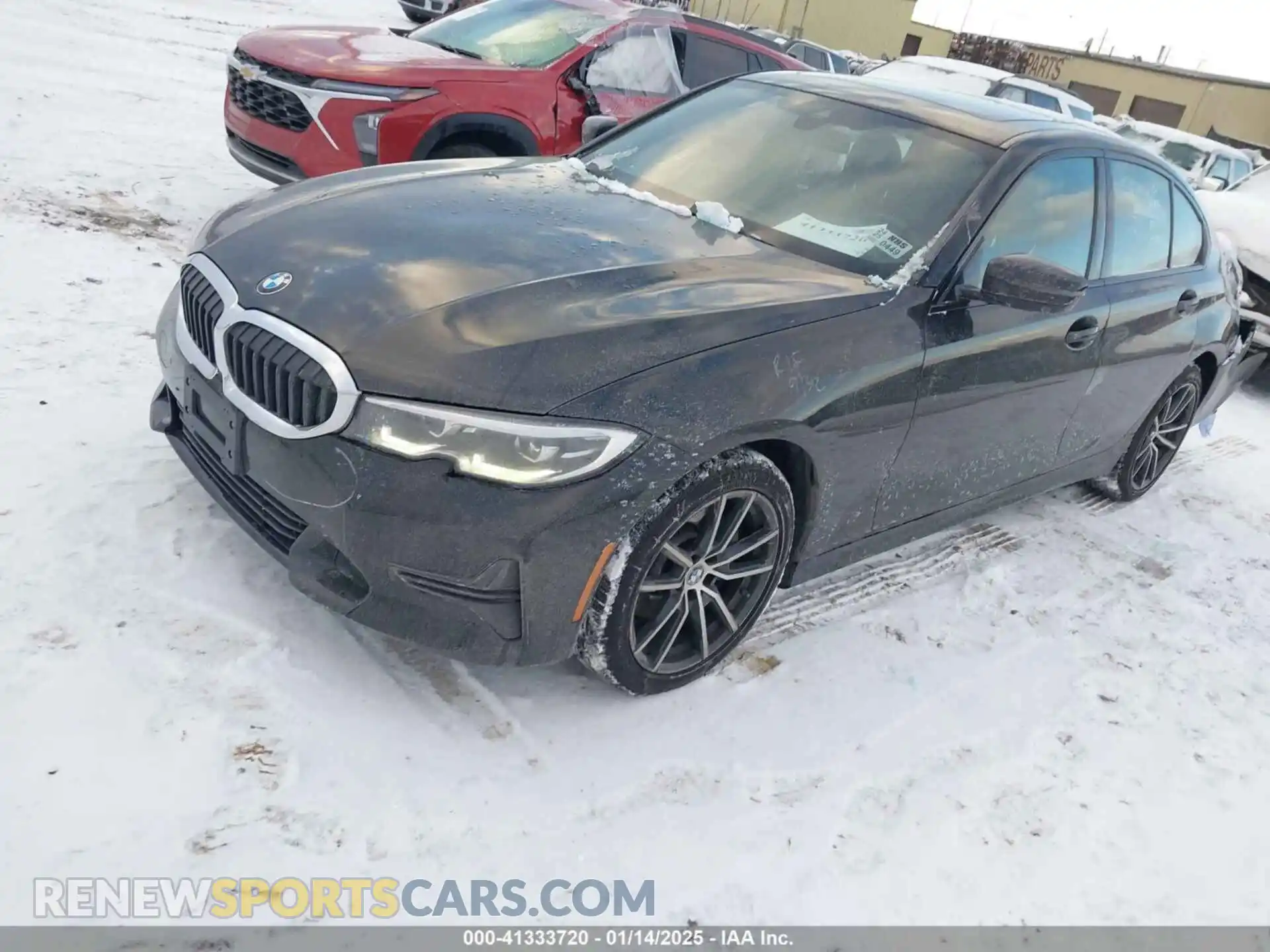 2 Photograph of a damaged car 3MW5R7J09N8C42010 BMW 330I 2022