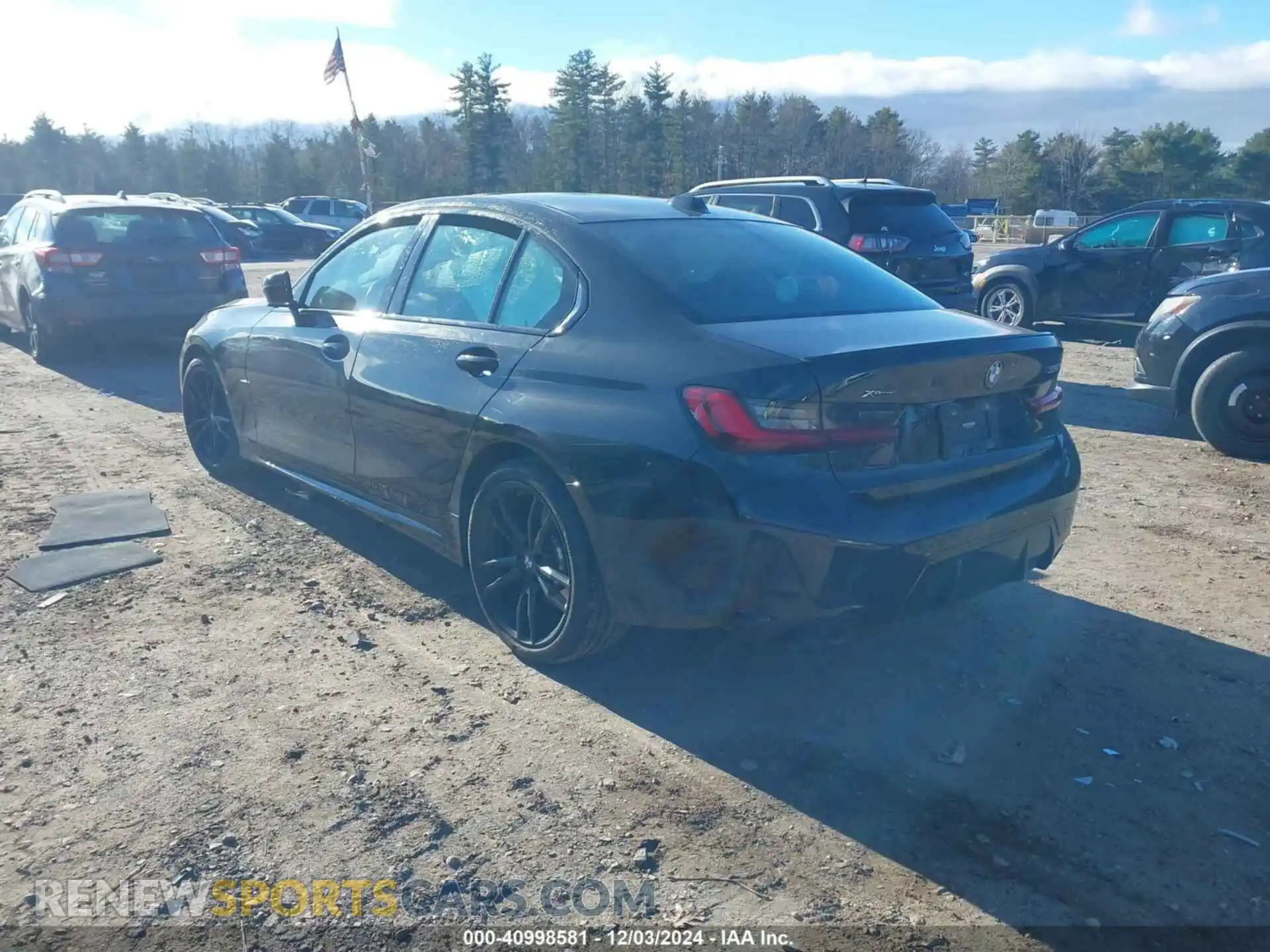 3 fotografías del automóvil dañado 3MW89FF01P8D04910 BMW 330I 2023