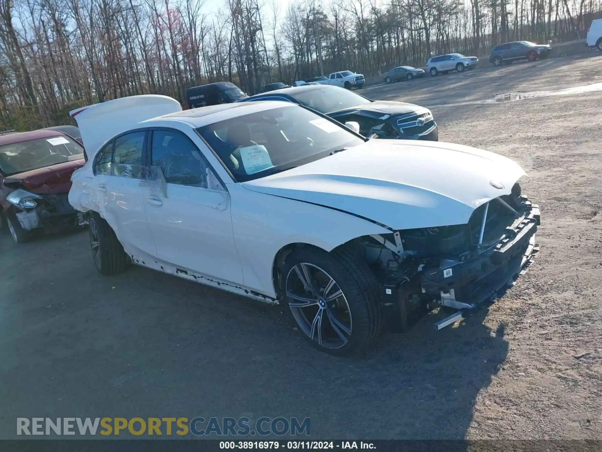 1 fotografías del automóvil dañado 3MW89FF05P8D07177 BMW 330I 2023