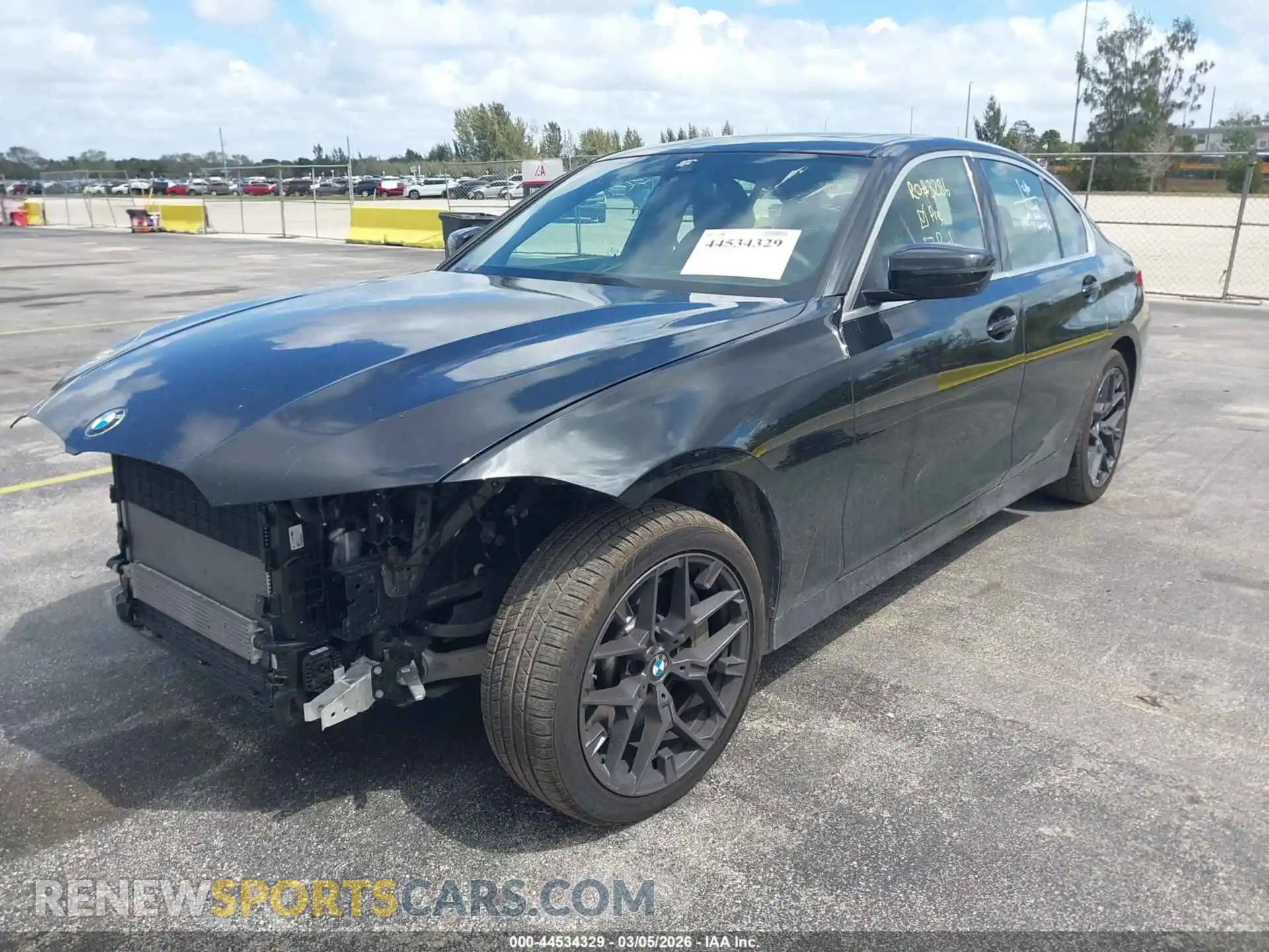 2 Photograph of a damaged car 3MW69CW05S8F07443 BMW 330I 2025