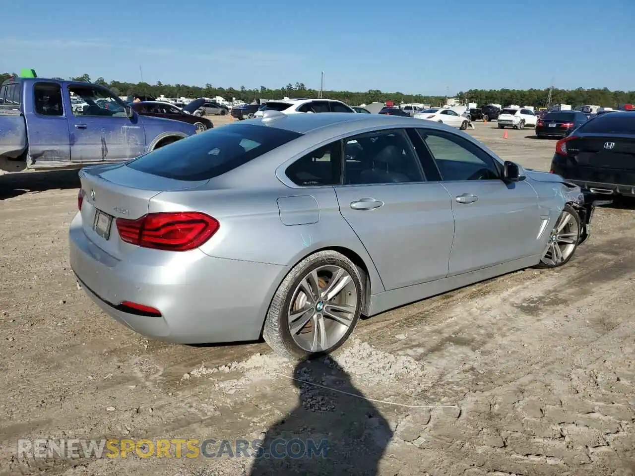 3 Photograph of a damaged car WBA4J1C58KBM16653 BMW 4 SERIES 2019