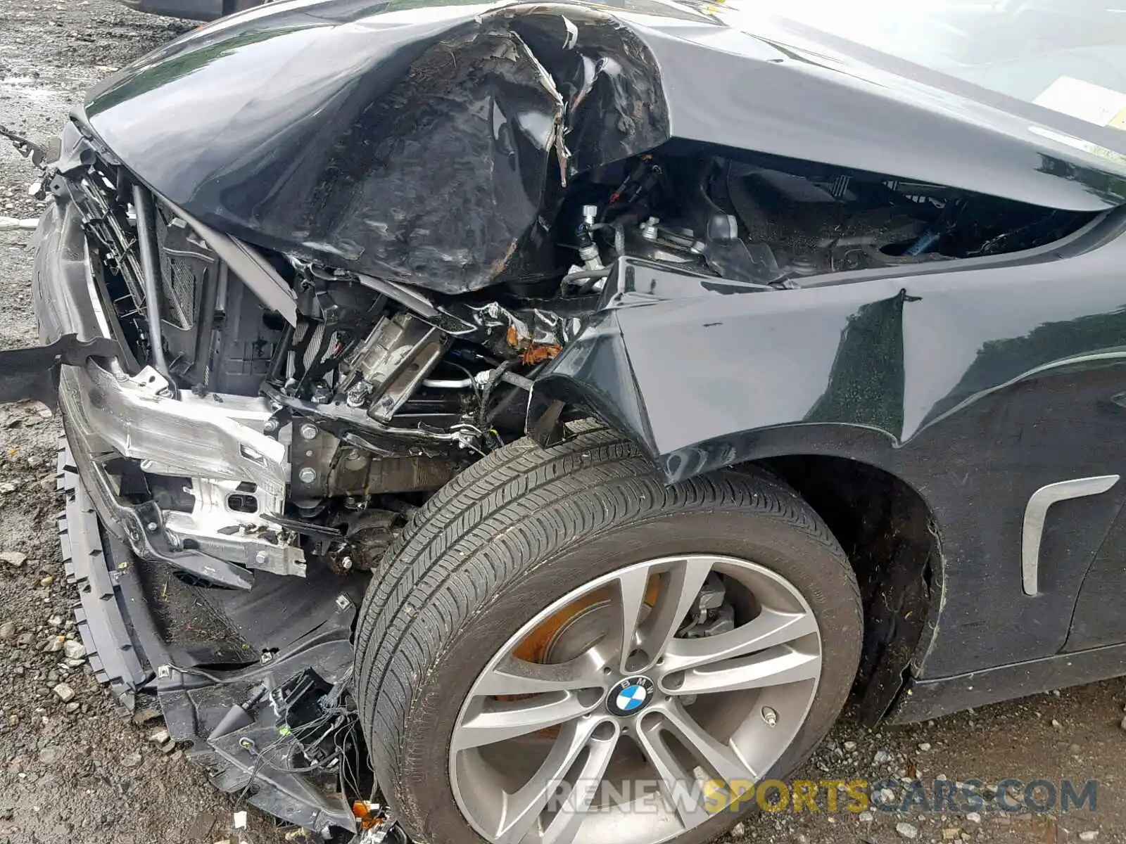 9 Photograph of a damaged car WBA4J3C53KBL06752 BMW 4 SERIES 2019