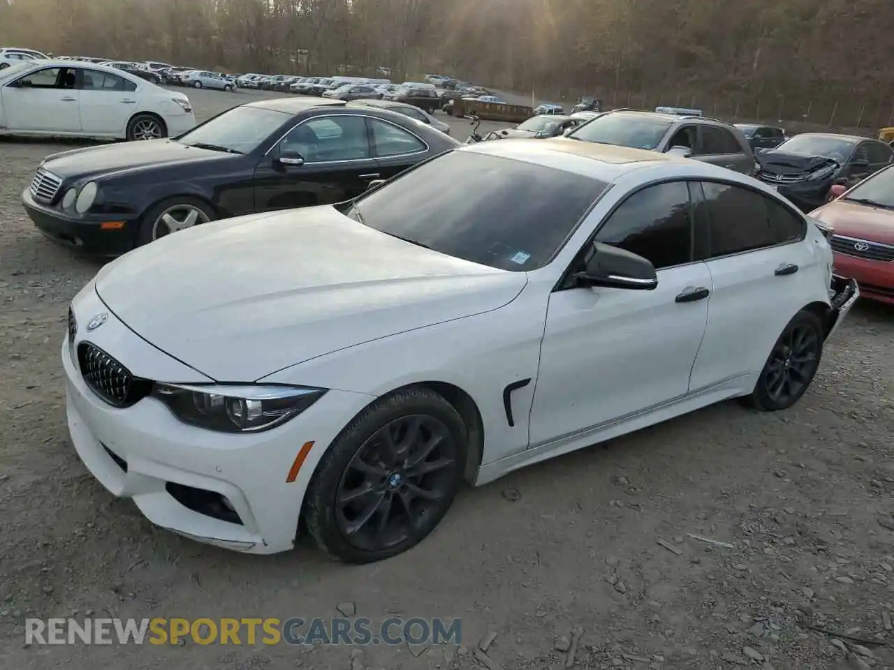 1 Photograph of a damaged car WBA4J3C5XKBL08367 BMW 4 SERIES 2019