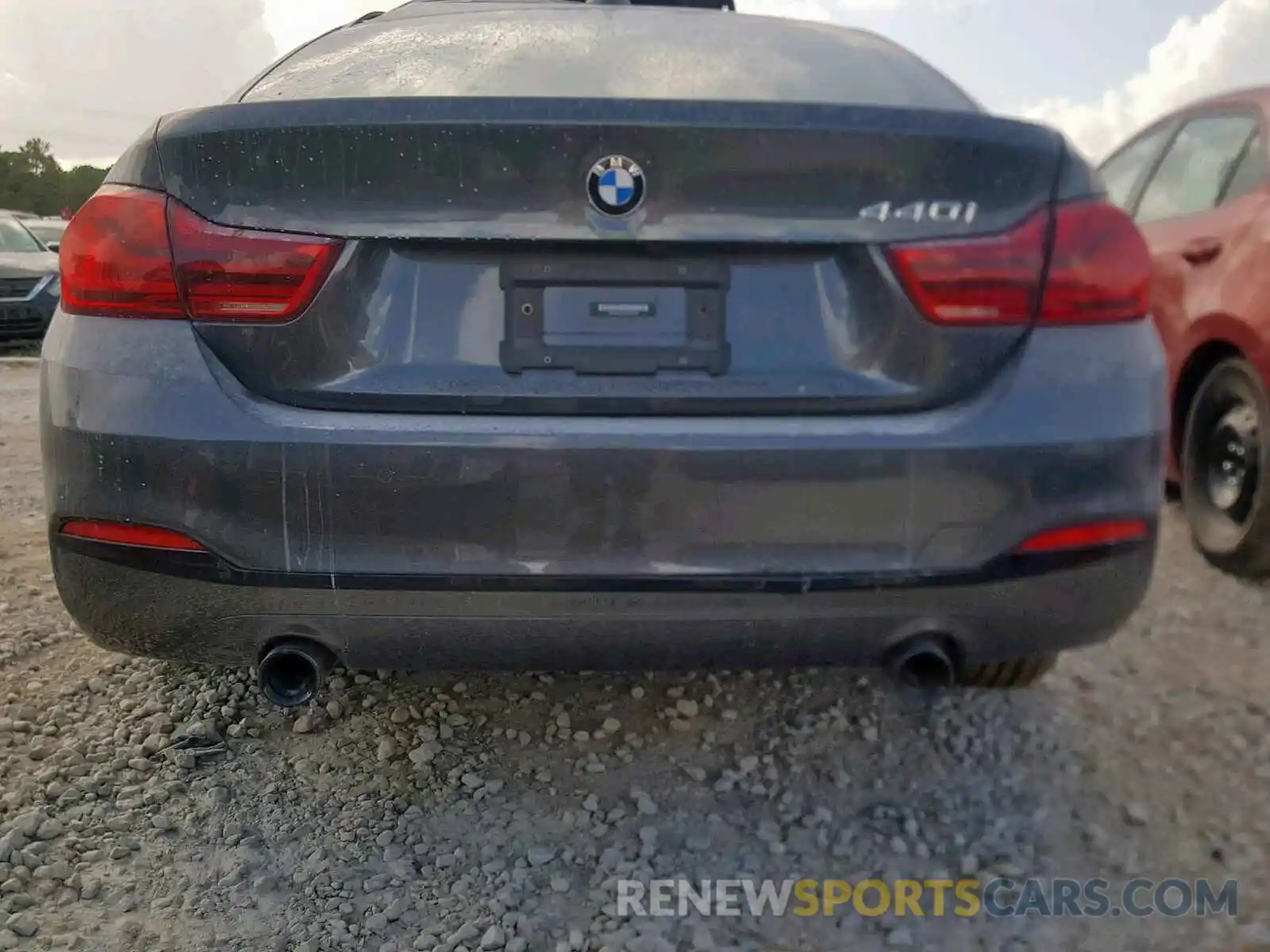 9 Photograph of a damaged car WBA4J5C52KBU79075 BMW 4 SERIES 2019