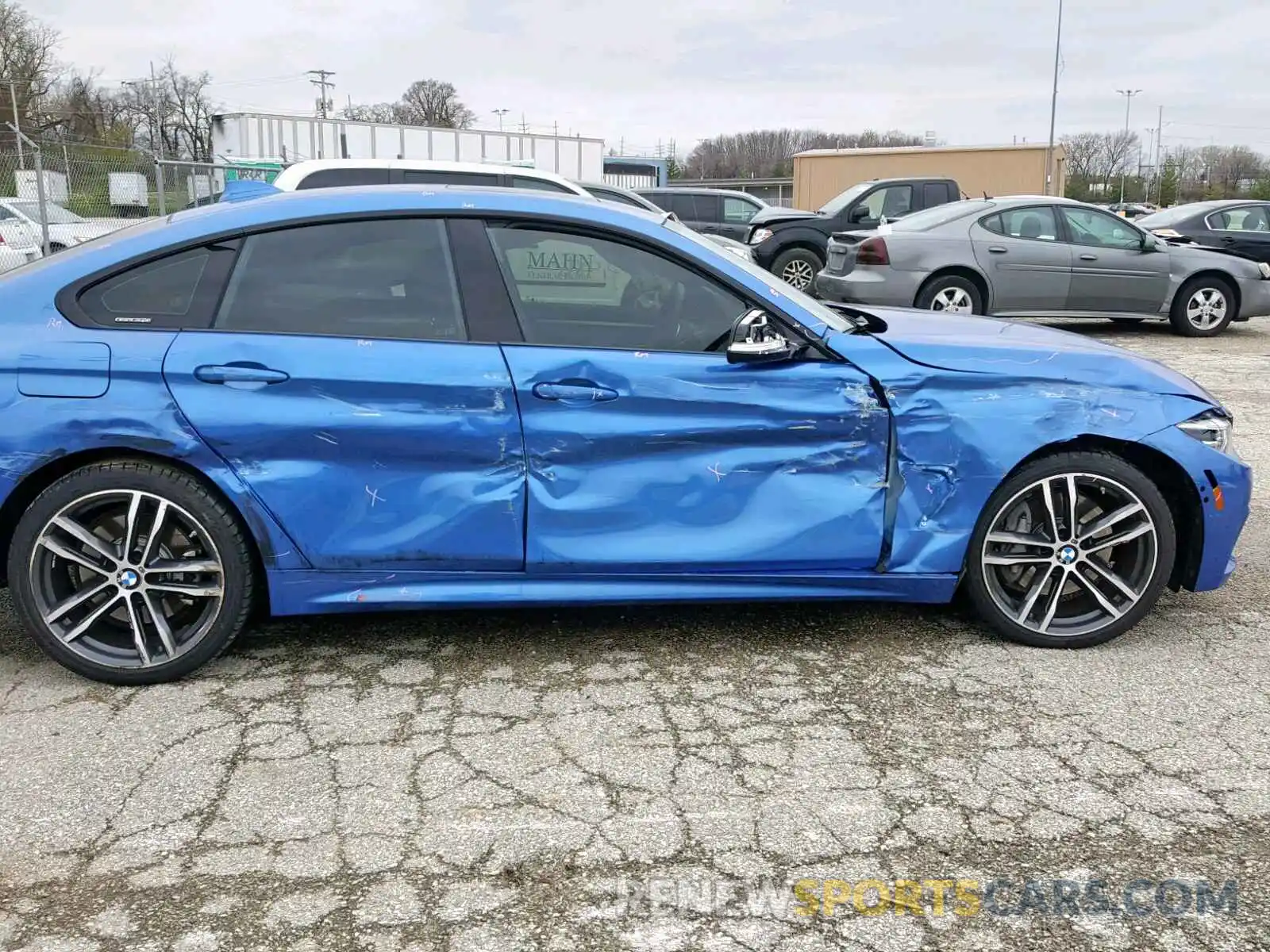 9 Photograph of a damaged car WBA4J5C59KBM66436 BMW 4 SERIES 2019
