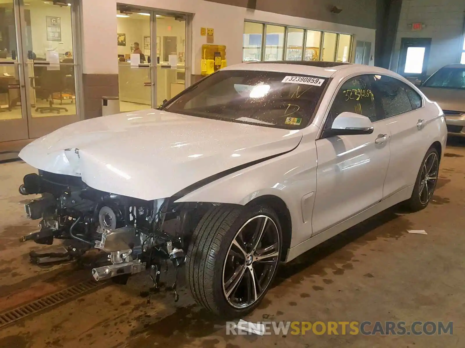 2 Photograph of a damaged car WBA4J5C5XKBM65487 BMW 4 SERIES 2019