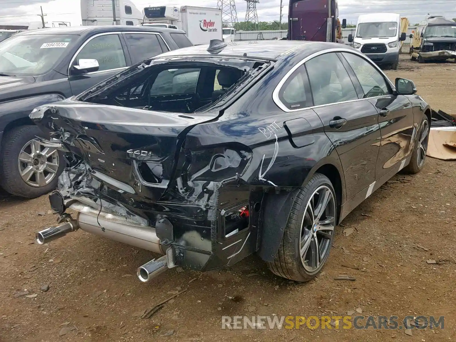 4 Photograph of a damaged car WBA4J7C58KBM75530 BMW 4 SERIES 2019