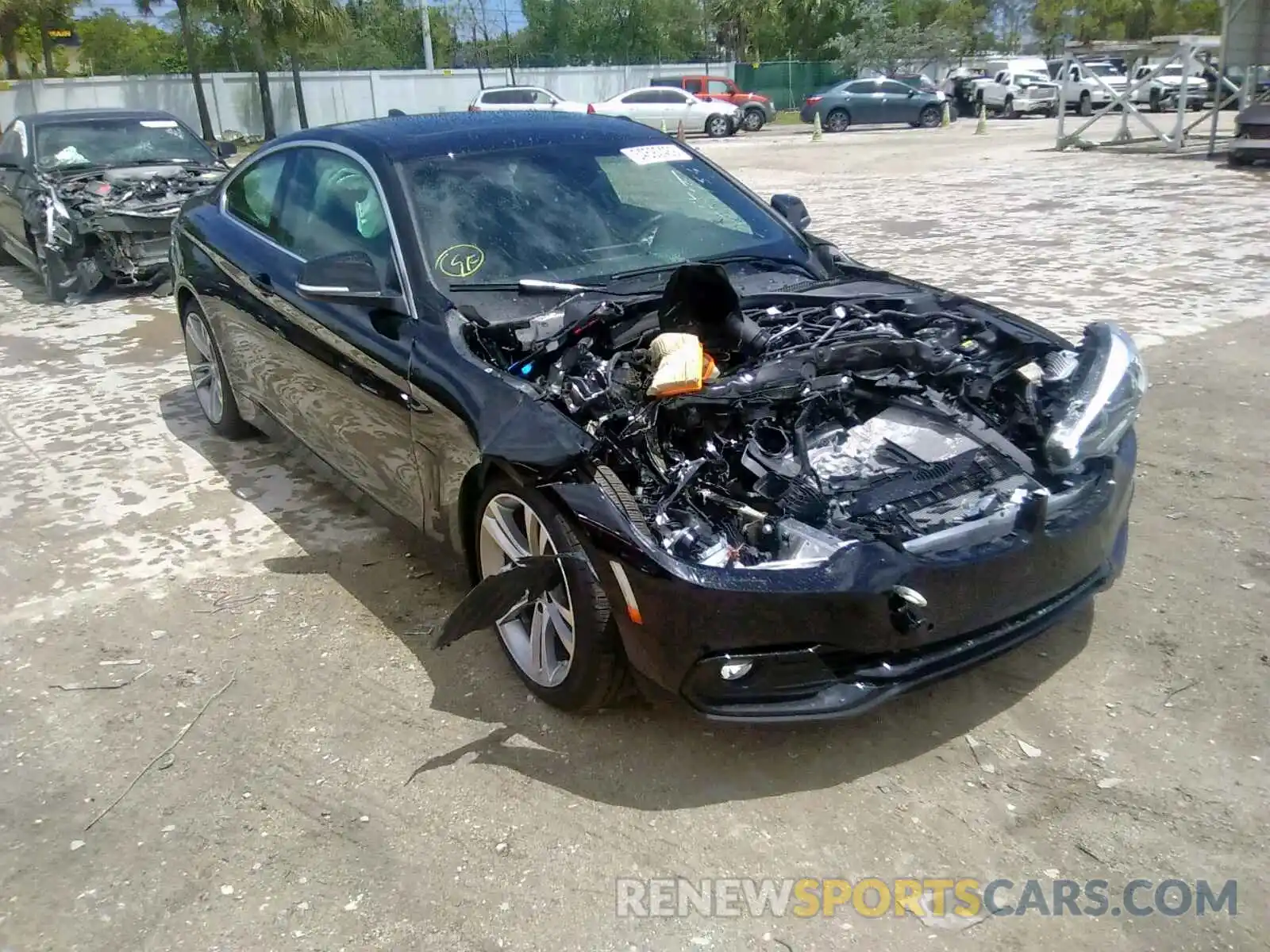 1 Photograph of a damaged car WBA4W3C52KAF93334 BMW 4 SERIES 2019