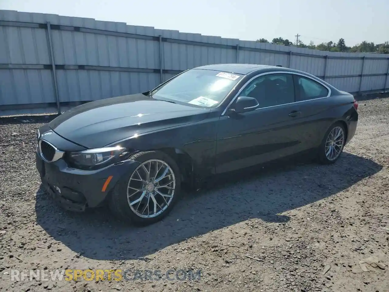 1 Photograph of a damaged car WBA4W3C53KAF93357 BMW 4 SERIES 2019