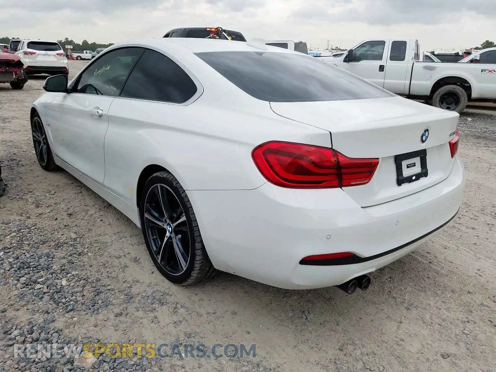 3 Photograph of a damaged car WBA4W3C55KAF93120 BMW 4 SERIES 2019