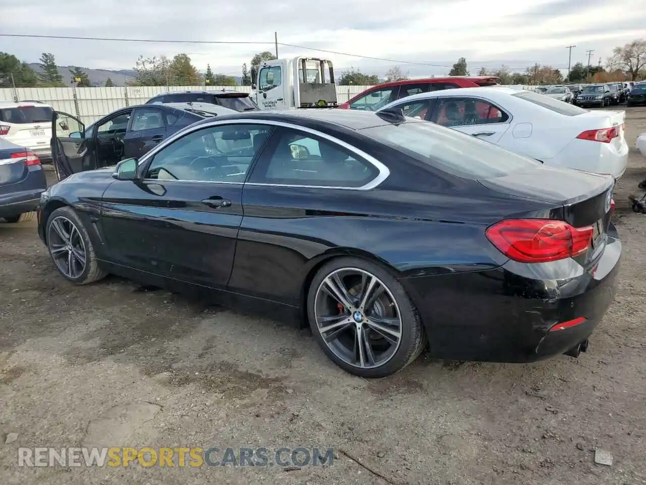 2 Photograph of a damaged car WBA4W3C5XKAF92724 BMW 4 SERIES 2019