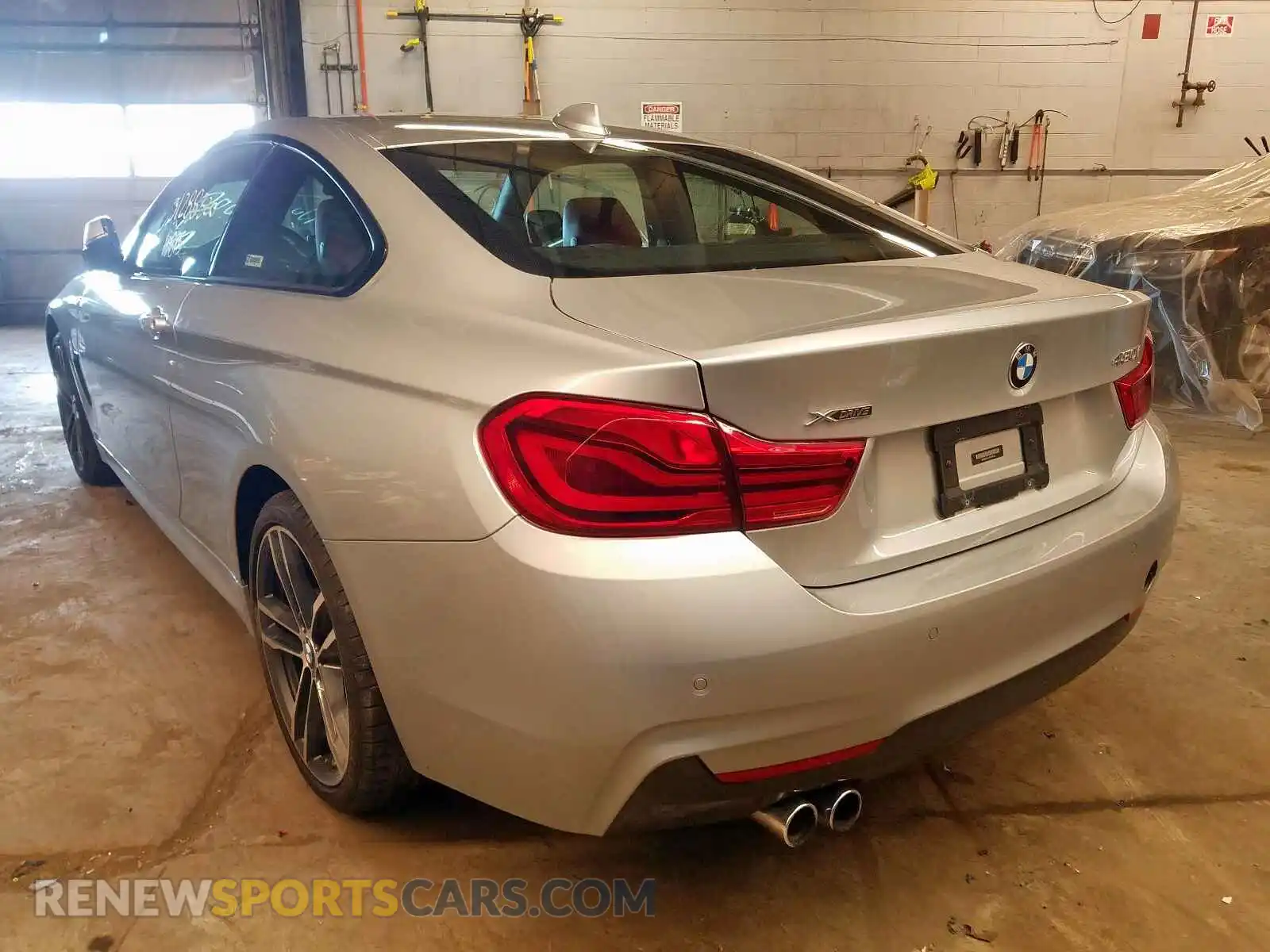 3 Photograph of a damaged car WBA4W5C57KAE49743 BMW 4 SERIES 2019