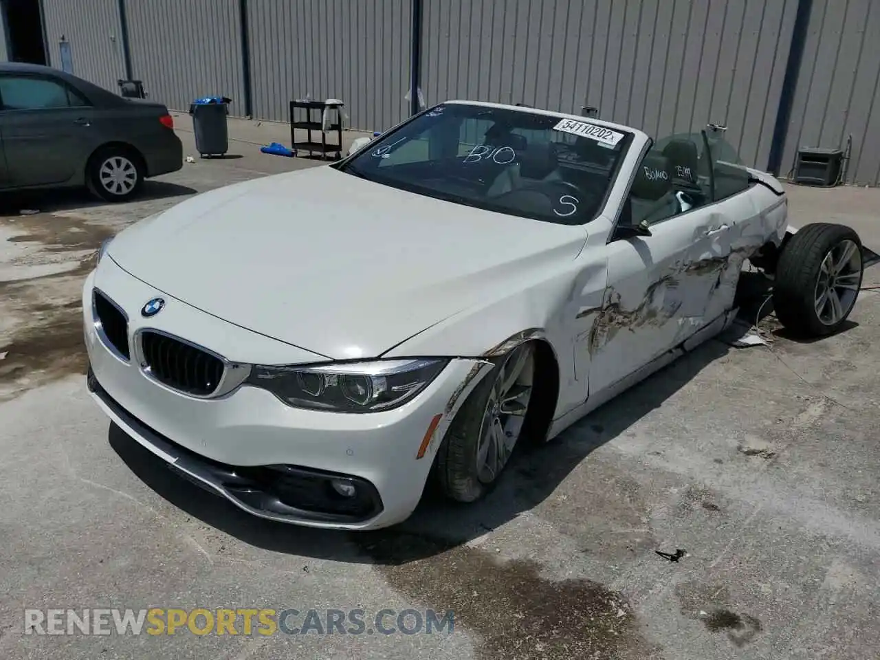 2 Photograph of a damaged car WBA4Z1C50KEE44523 BMW 4 SERIES 2019