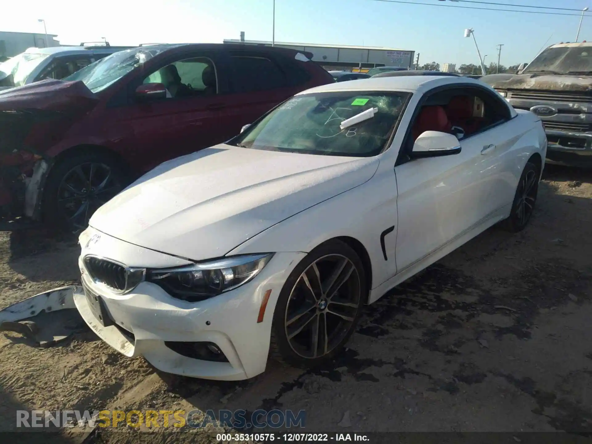 2 Фотография поврежденного автомобиля WBA4Z3C57KEN88854 BMW 4 SERIES 2019
