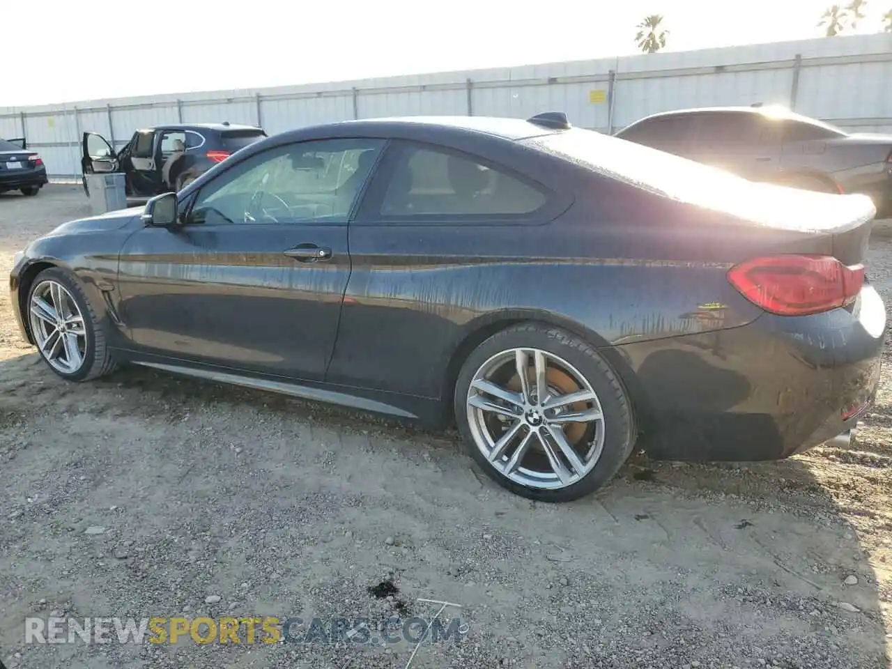 2 Photograph of a damaged car WBA4W3C06LFH26573 BMW 4 SERIES 2020