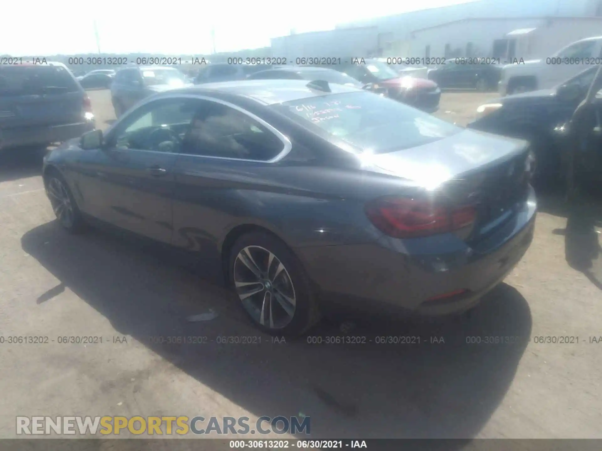 3 Photograph of a damaged car WBA4W5C04LFJ06457 BMW 4 SERIES 2020