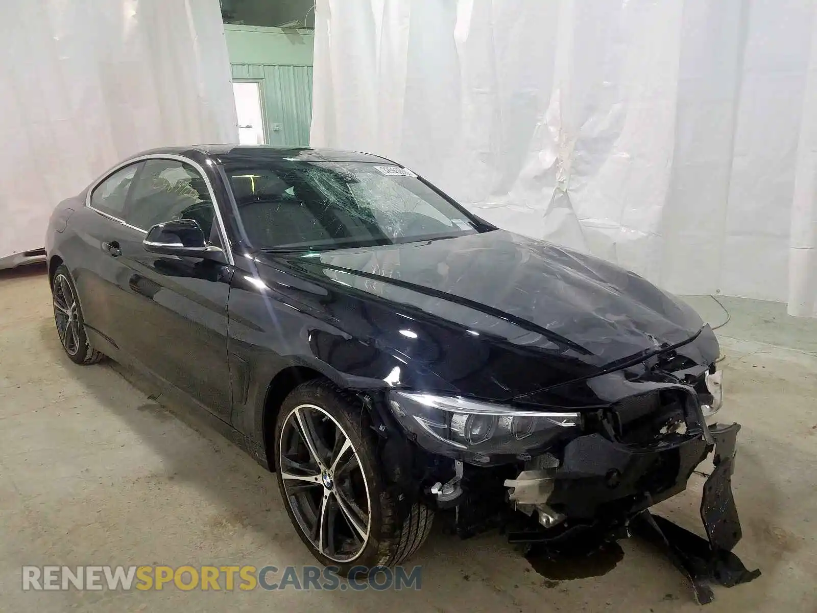 1 Photograph of a damaged car WBA4W9C01LAG90100 BMW 4 SERIES 2020