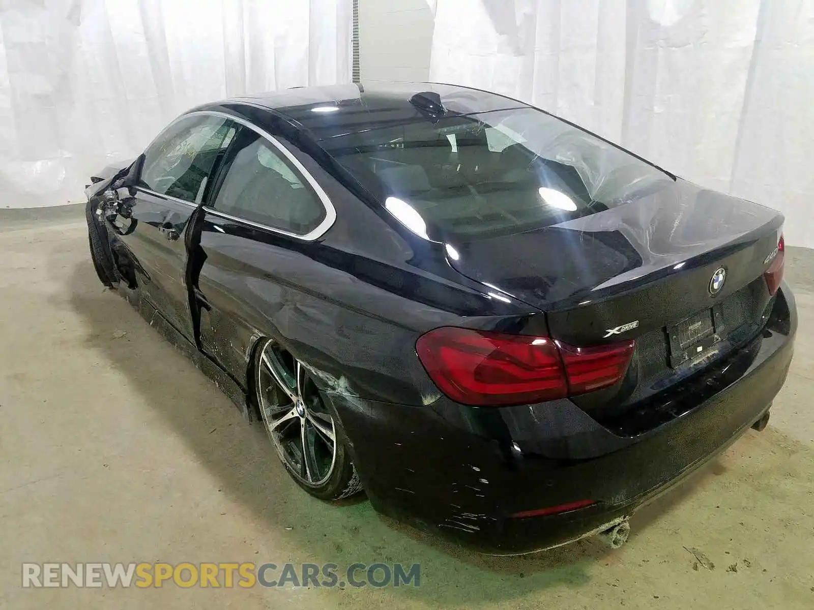 3 Photograph of a damaged car WBA4W9C01LAG90100 BMW 4 SERIES 2020